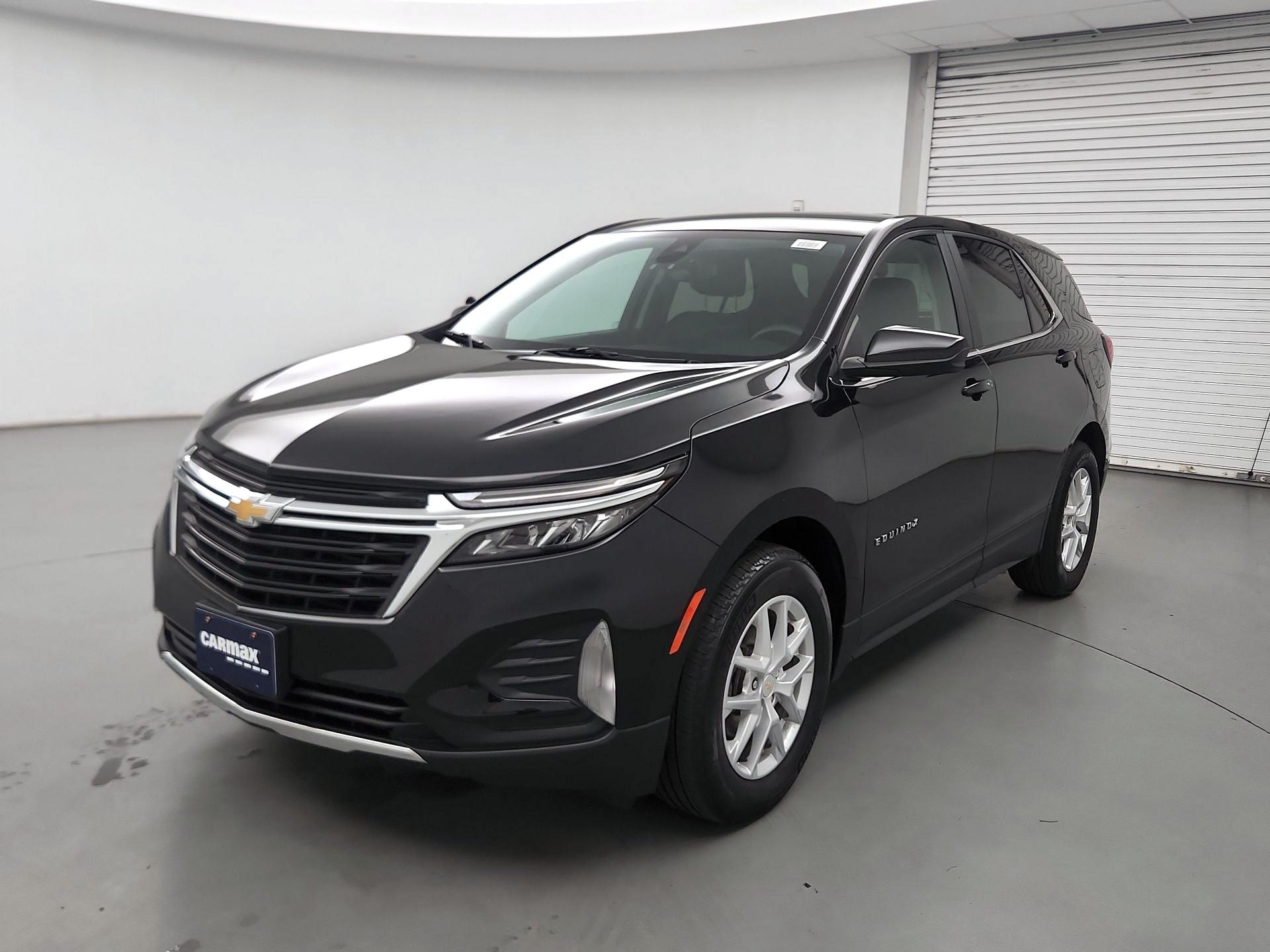 Thumbnail: 2022 Chevrolet Equinox - 3