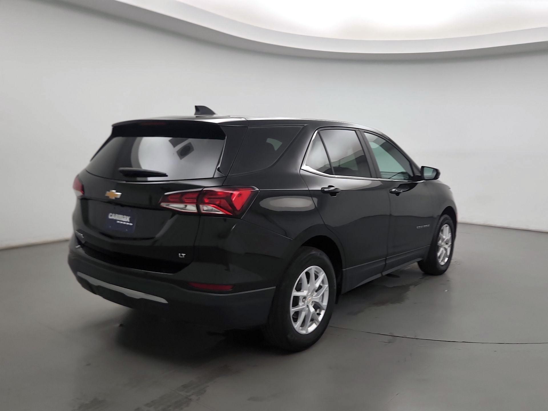 Thumbnail: 2022 Chevrolet Equinox - 5