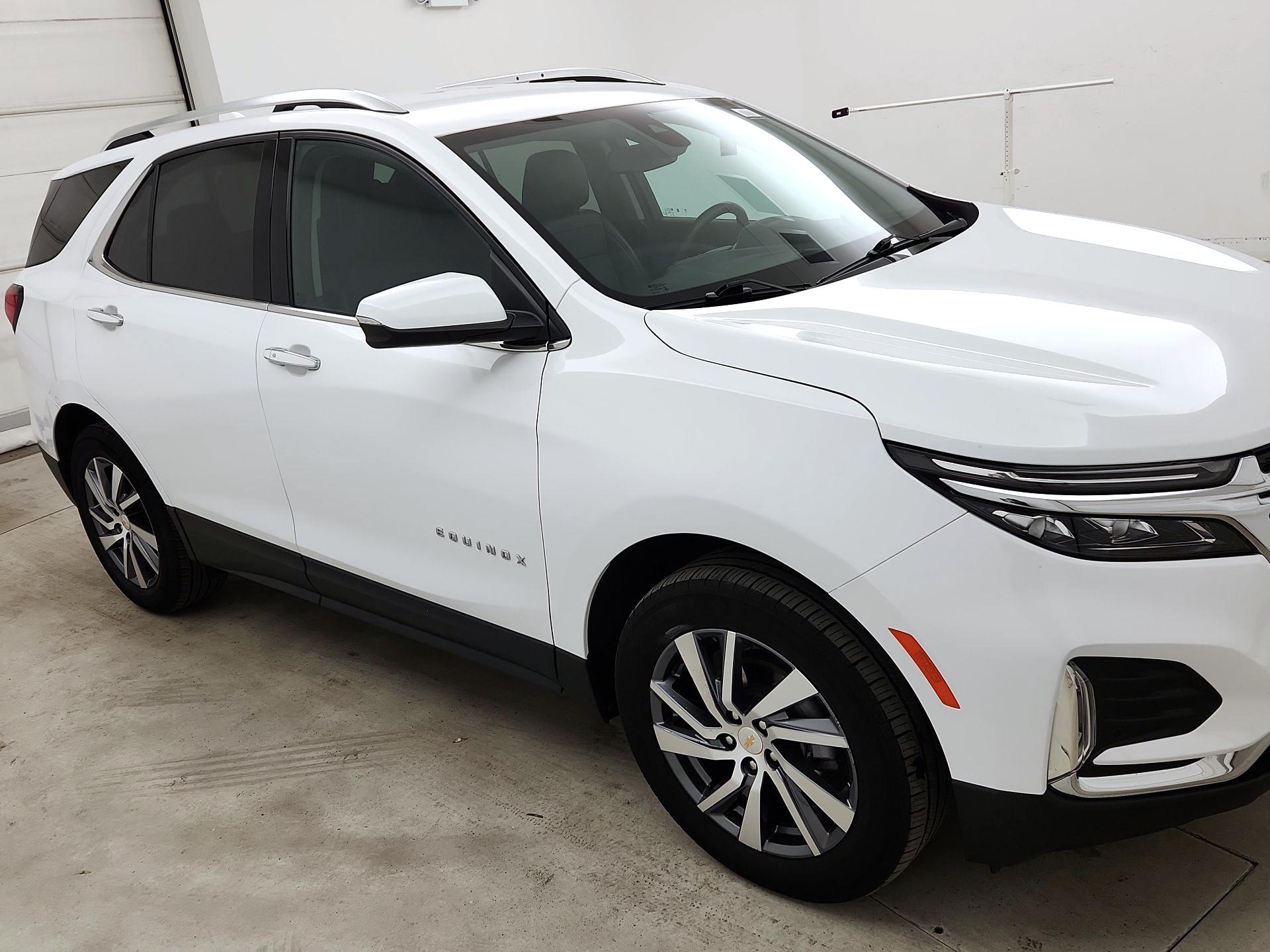 Thumbnail: 2022 Chevrolet Equinox - 1