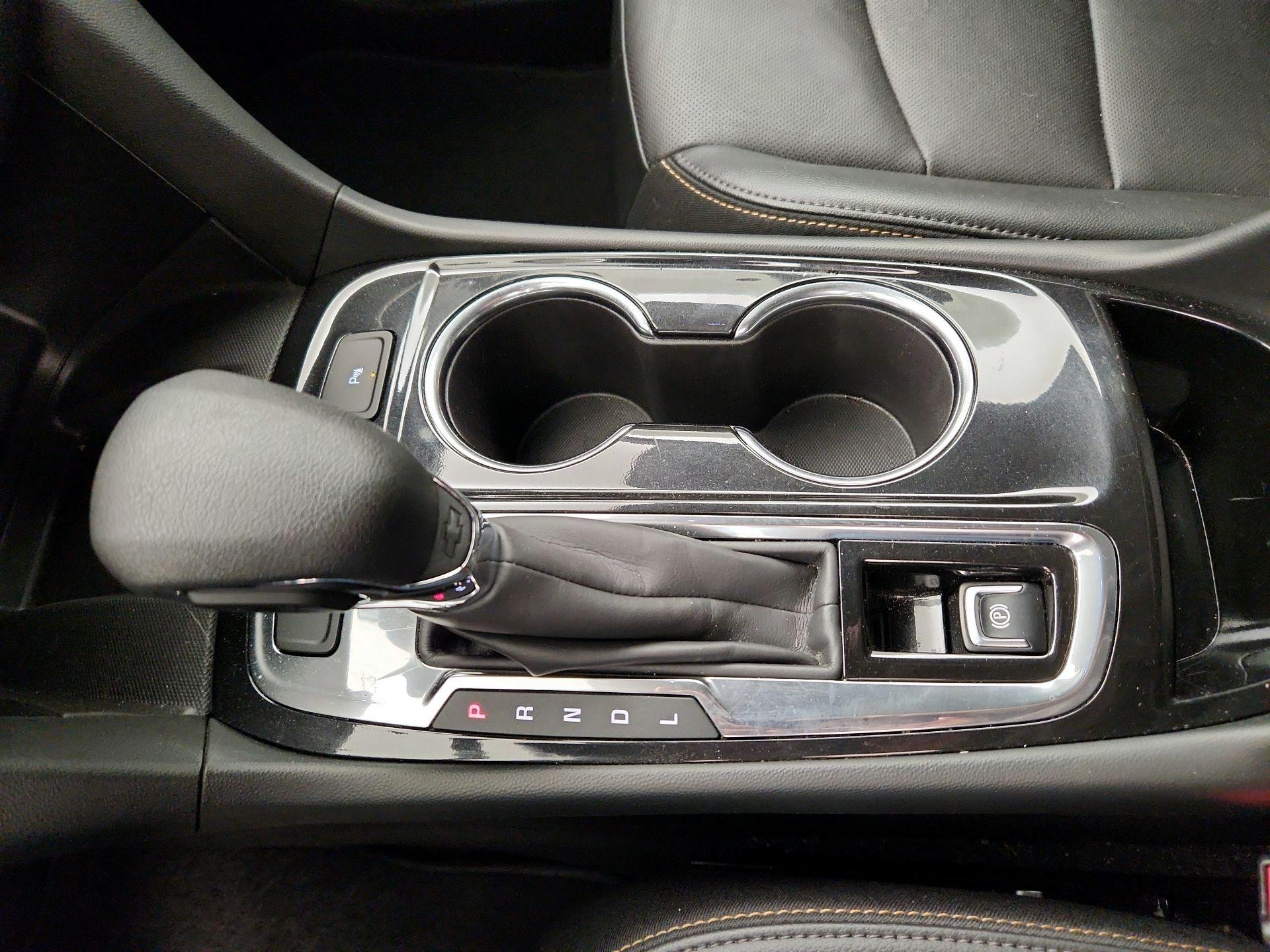 Thumbnail: 2022 Chevrolet Equinox - 15