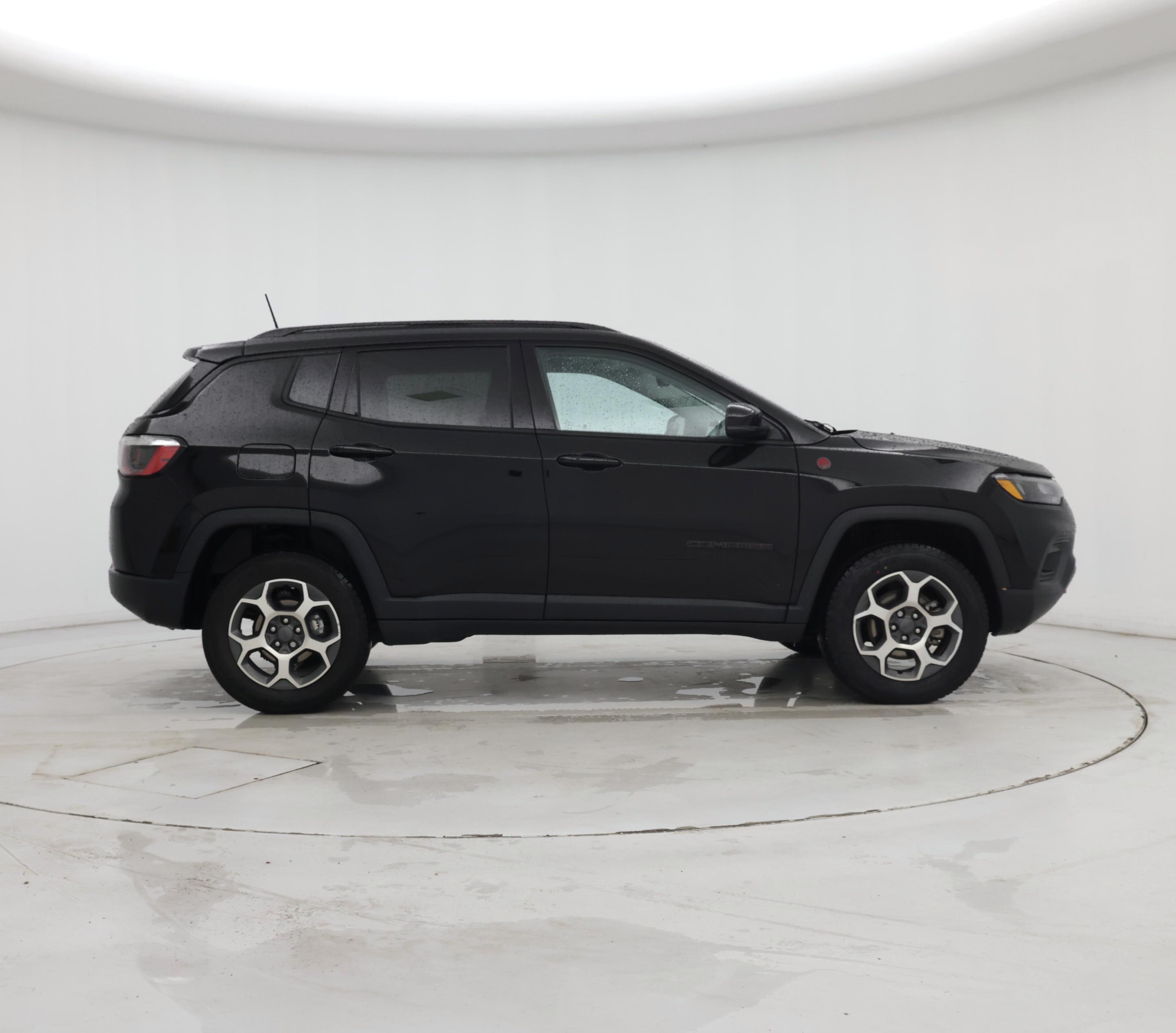 Thumbnail: 2022 Jeep Compass - 7