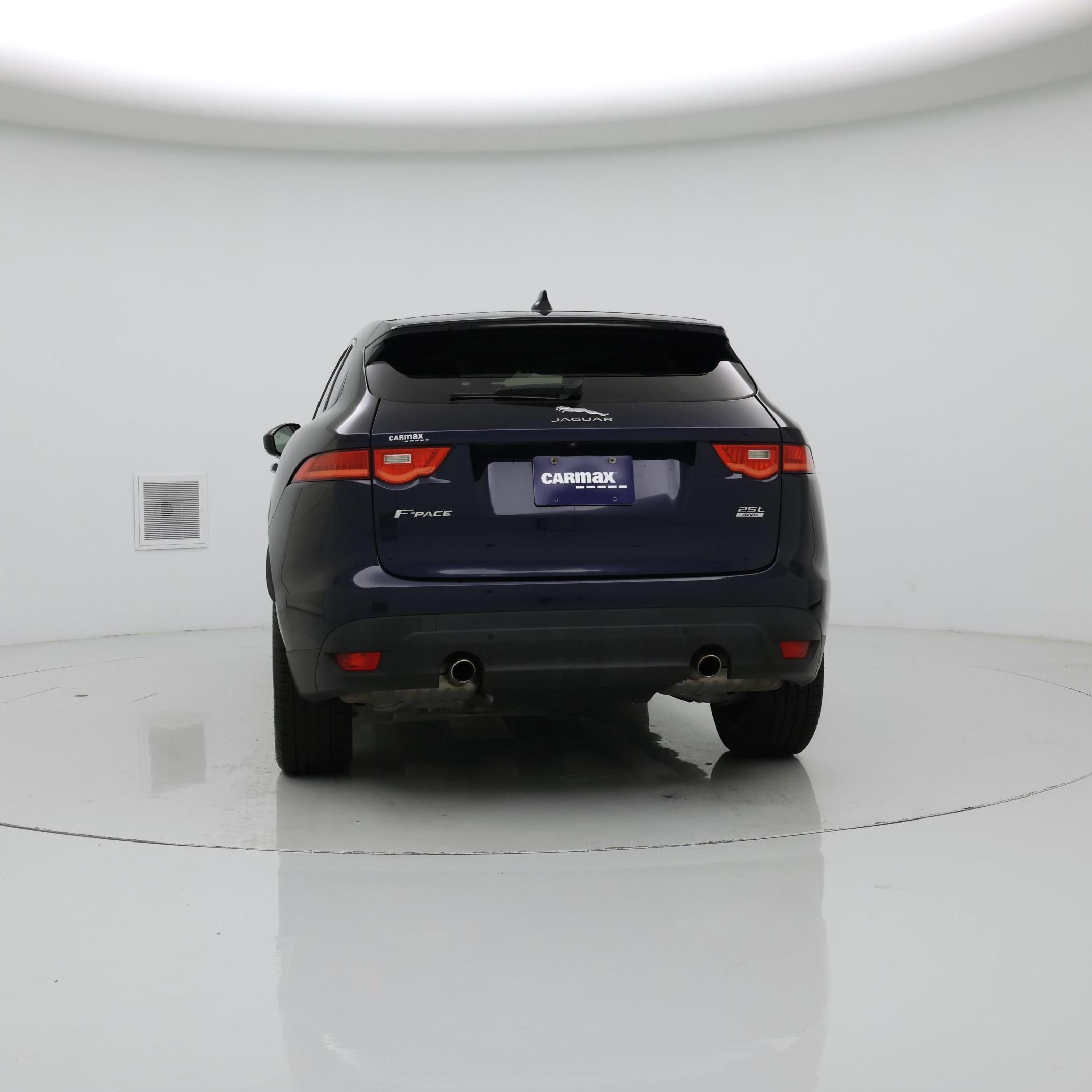 Thumbnail: 2020 Jaguar F-Pace - 6