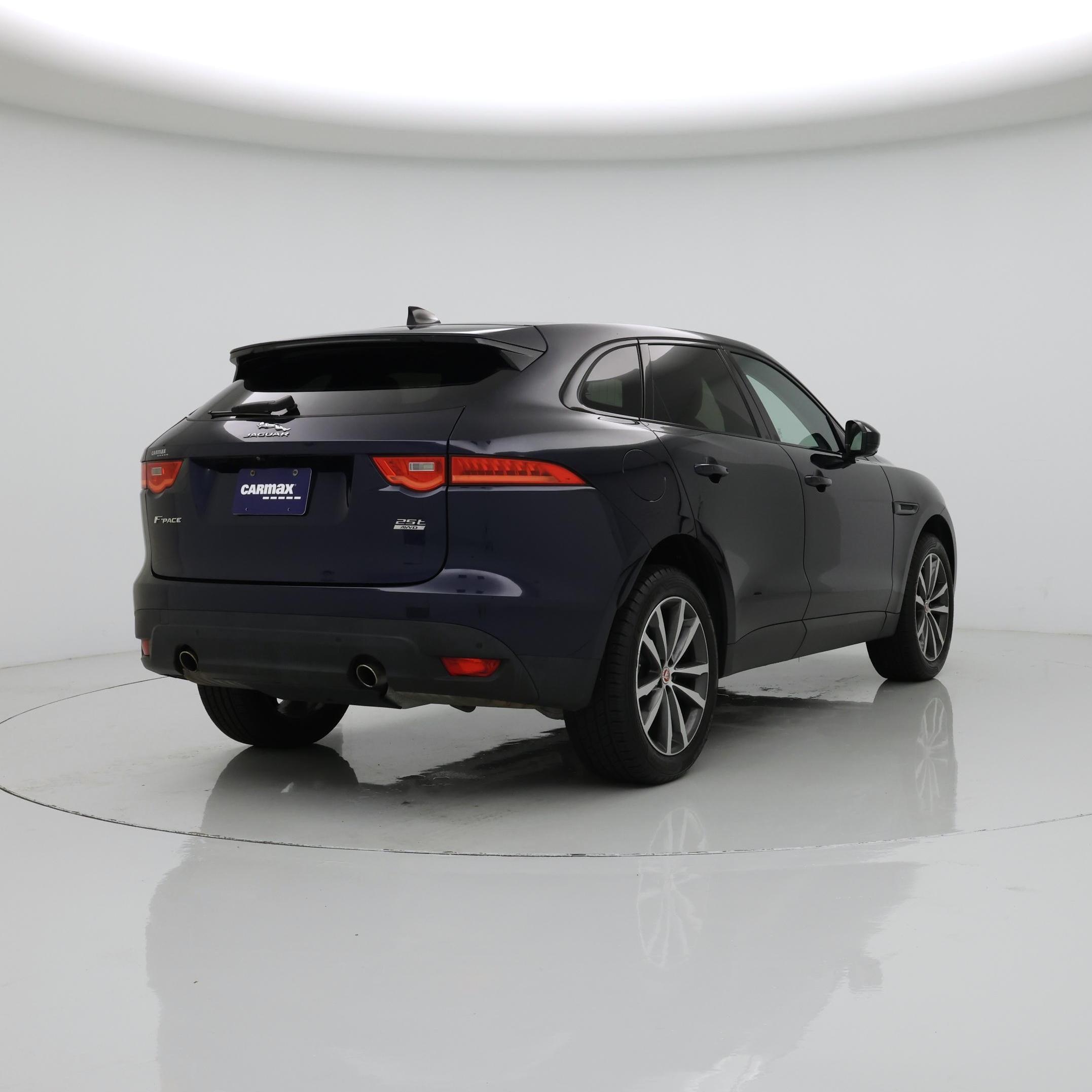 Thumbnail: 2020 Jaguar F-Pace - 8
