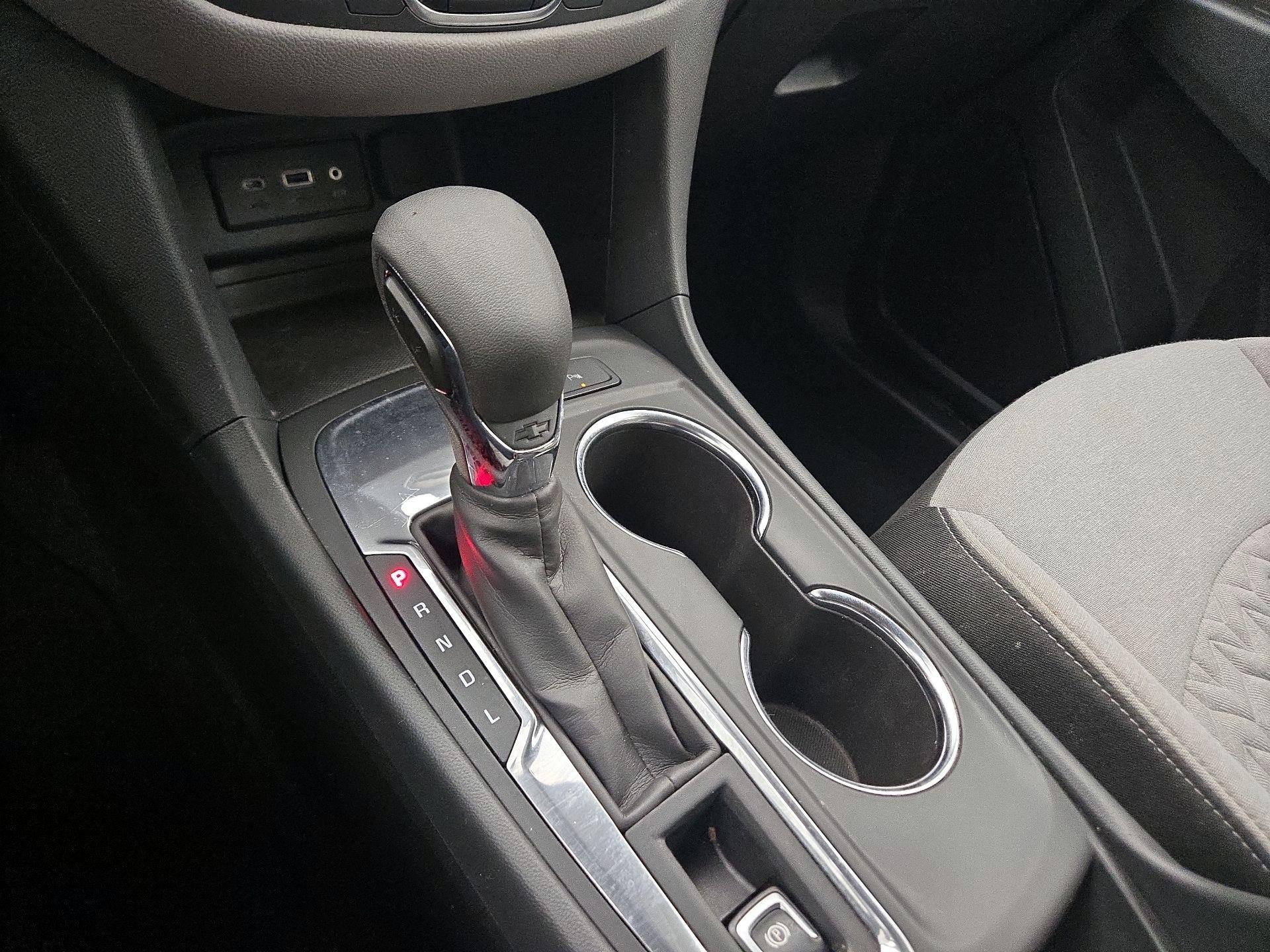 Thumbnail: 2022 Chevrolet Equinox - 17