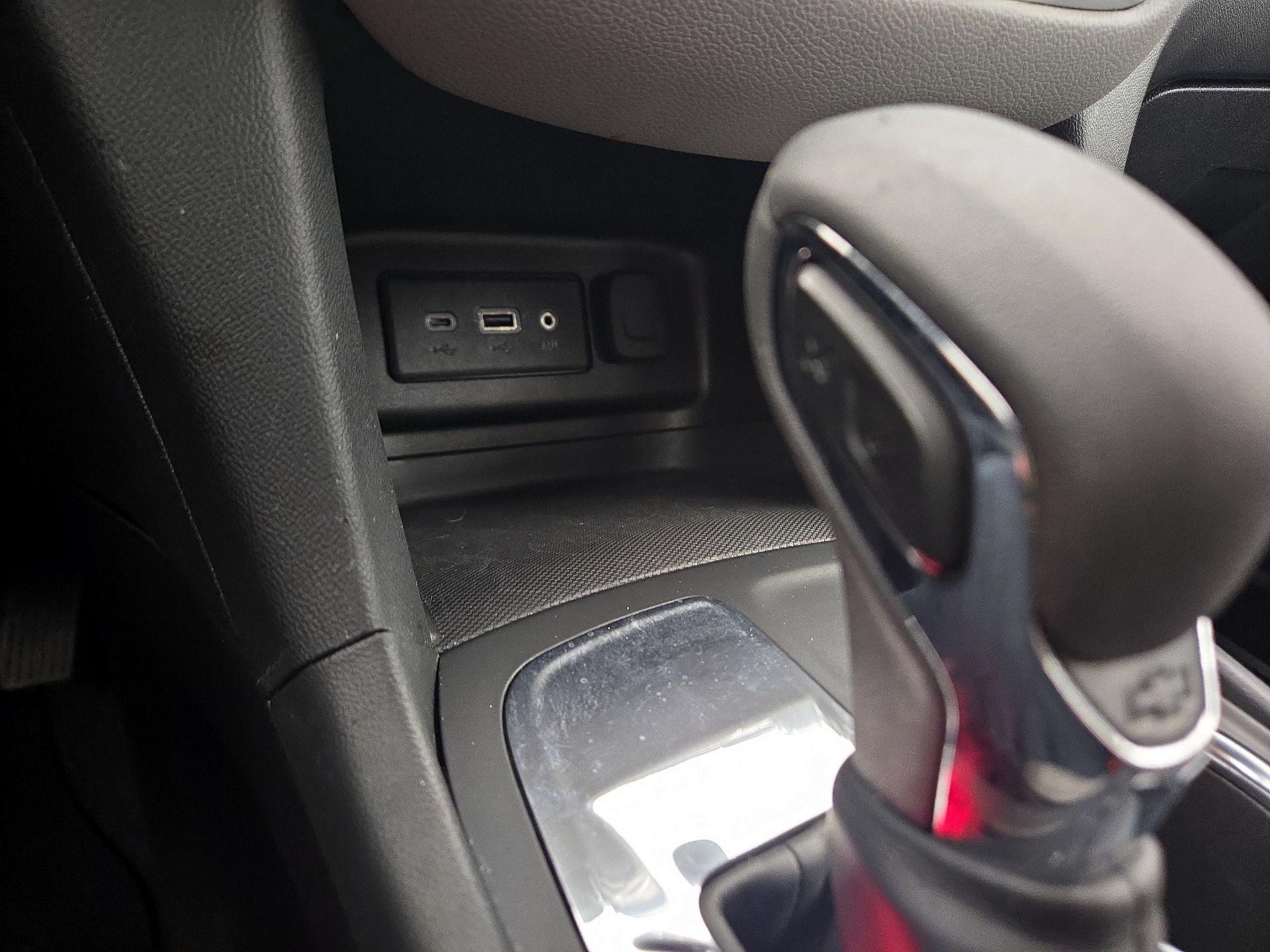 Thumbnail: 2022 Chevrolet Equinox - 18