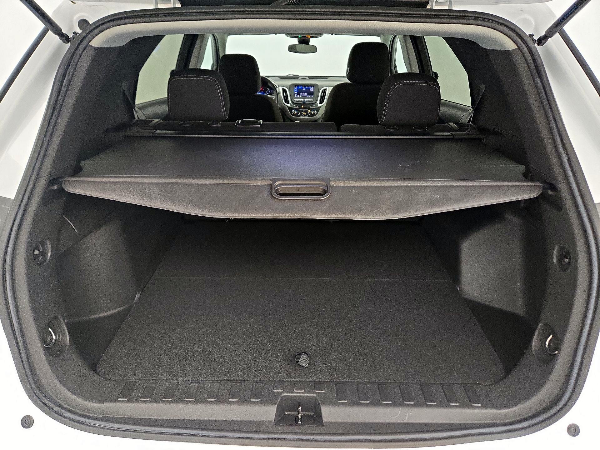 Thumbnail: 2022 Chevrolet Equinox - 20