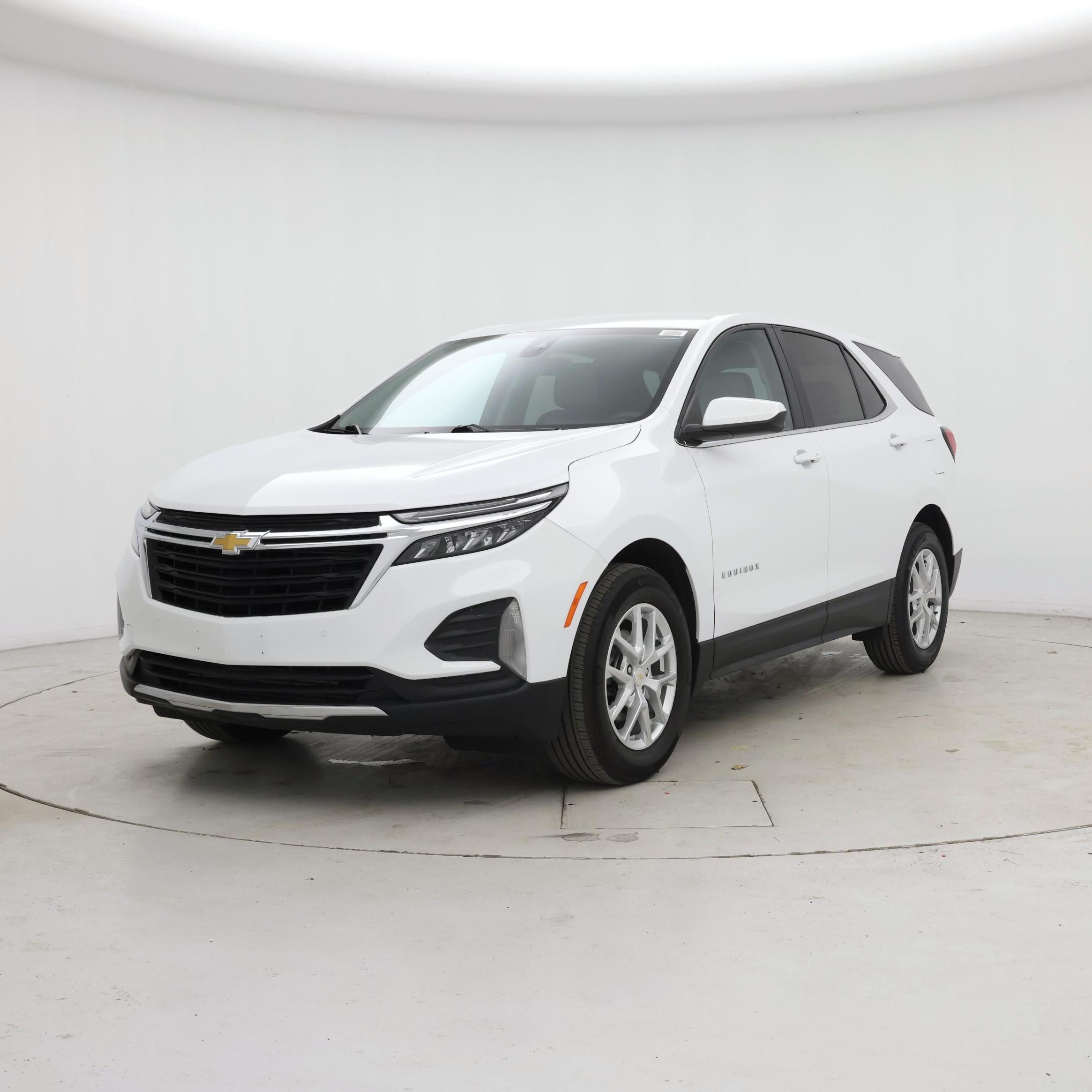 Thumbnail: 2022 Chevrolet Equinox - 4