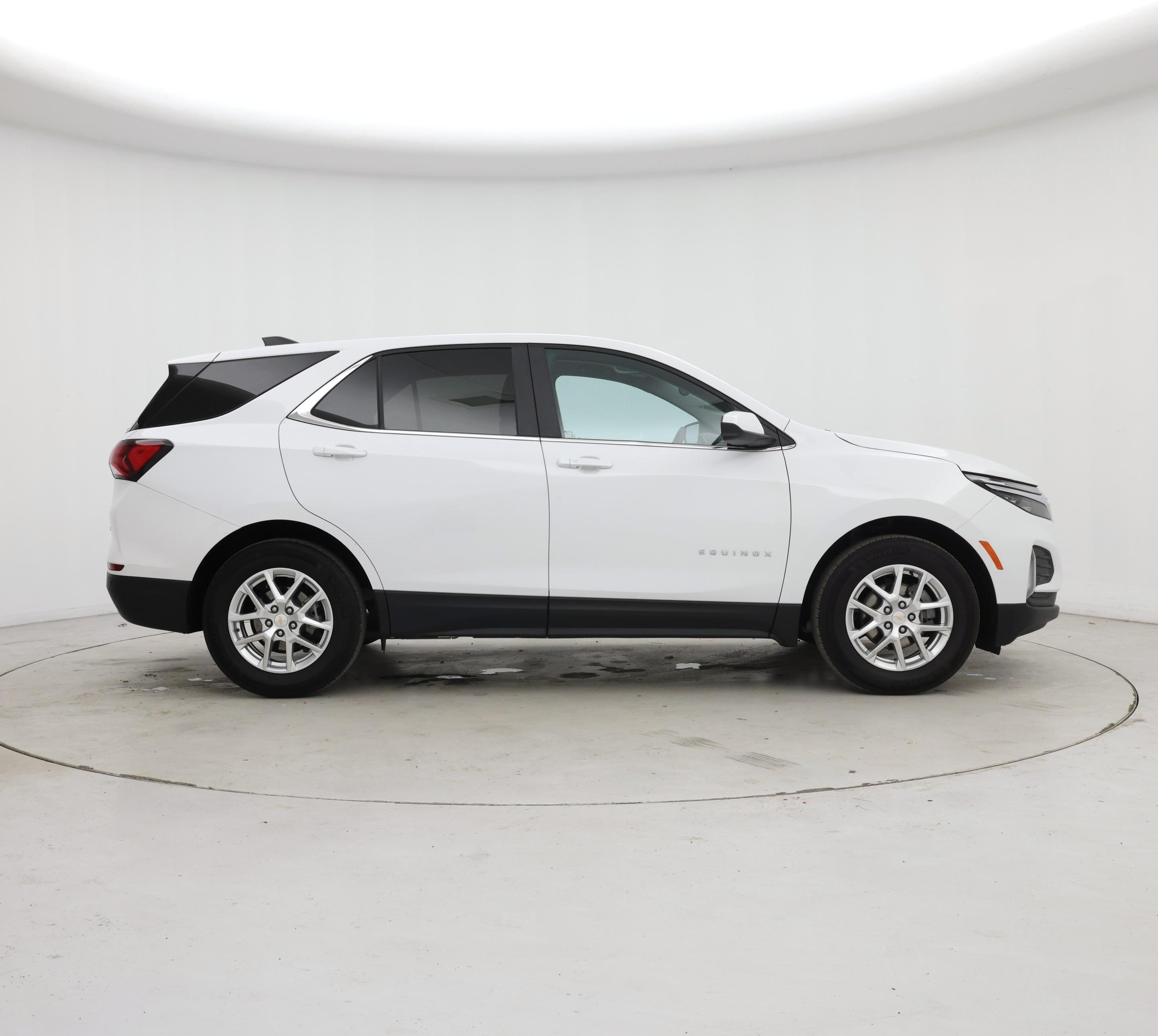 Thumbnail: 2022 Chevrolet Equinox - 7