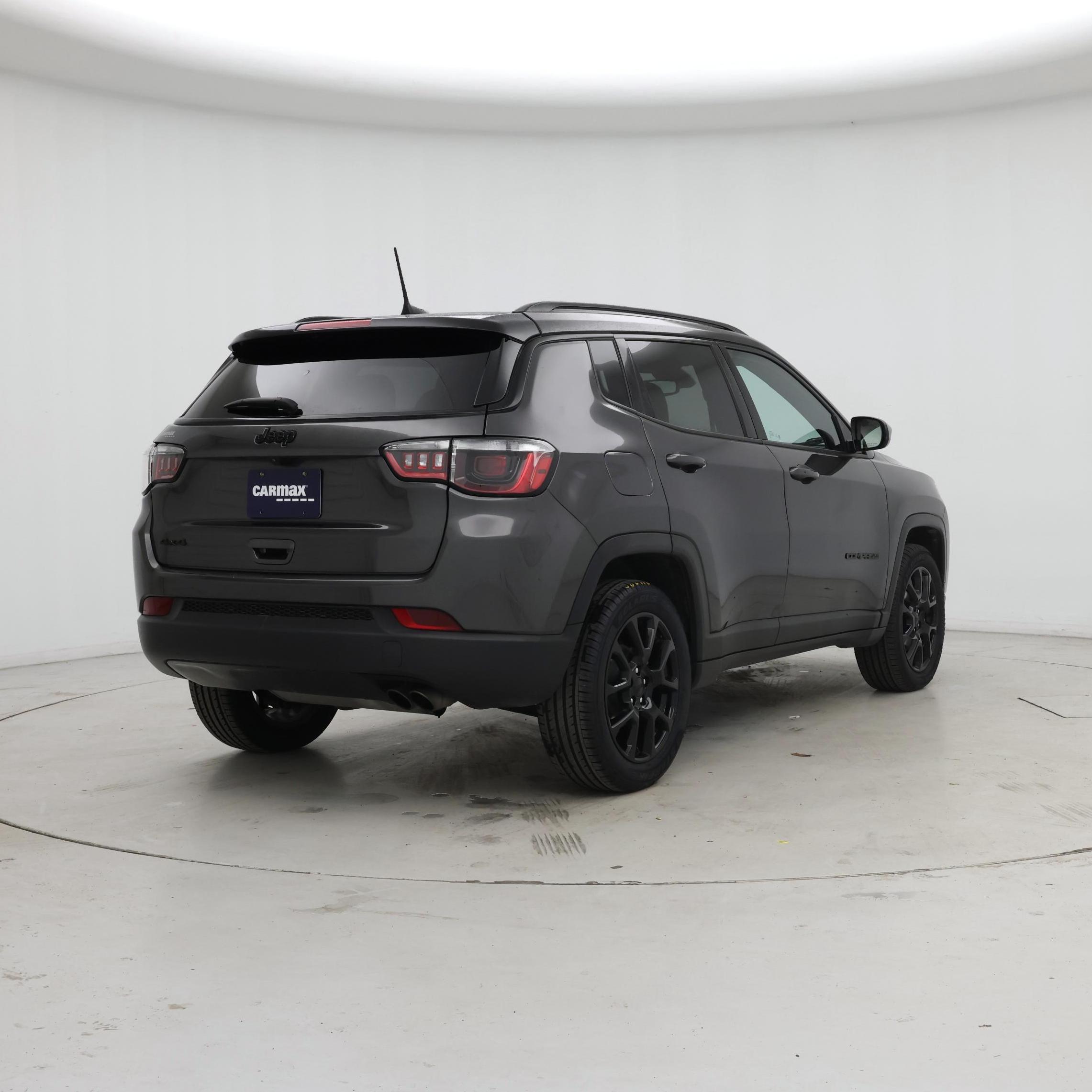 Thumbnail: 2022 Jeep Compass - 8