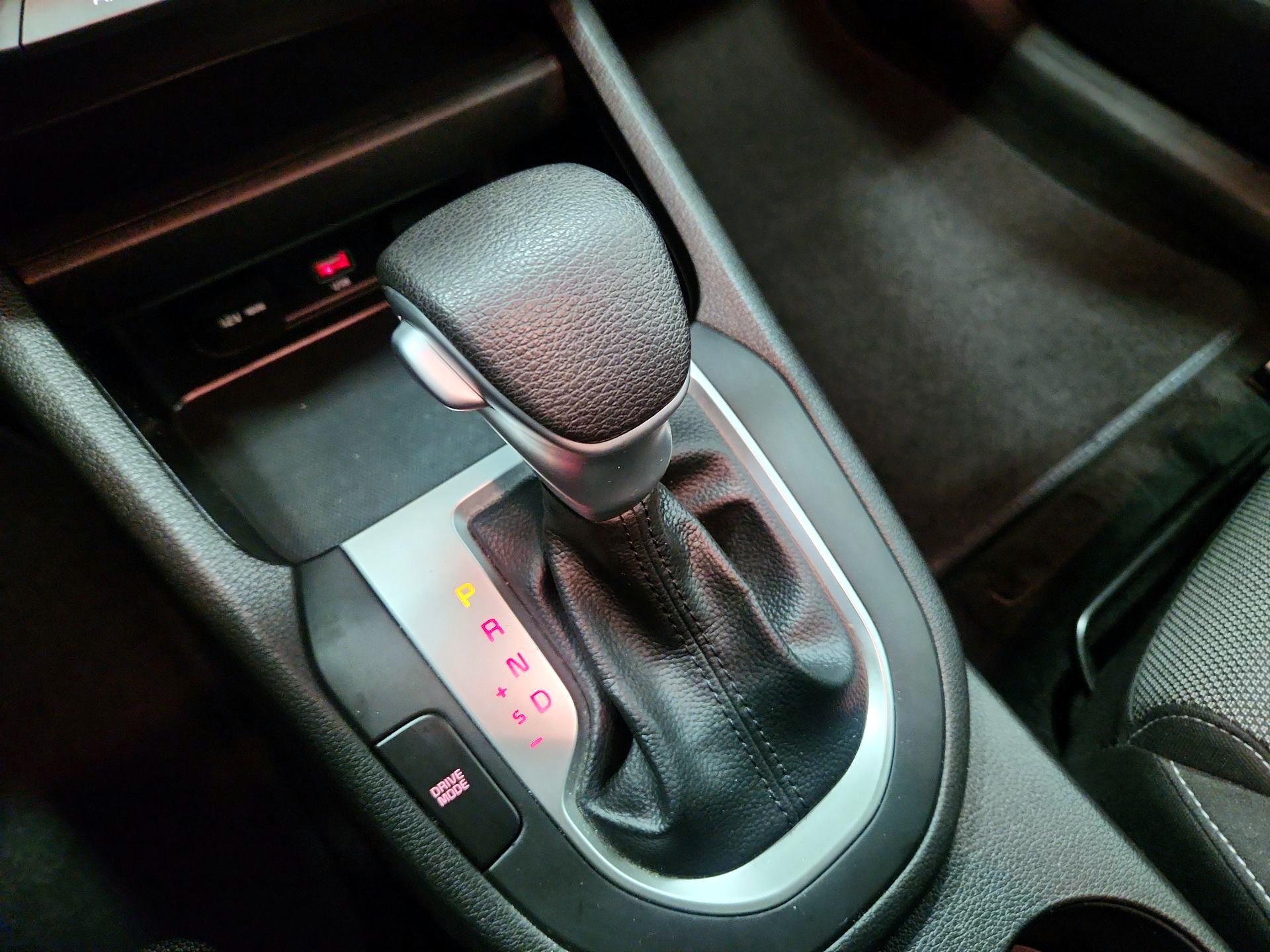 Thumbnail: 2023 Kia Forte - 17