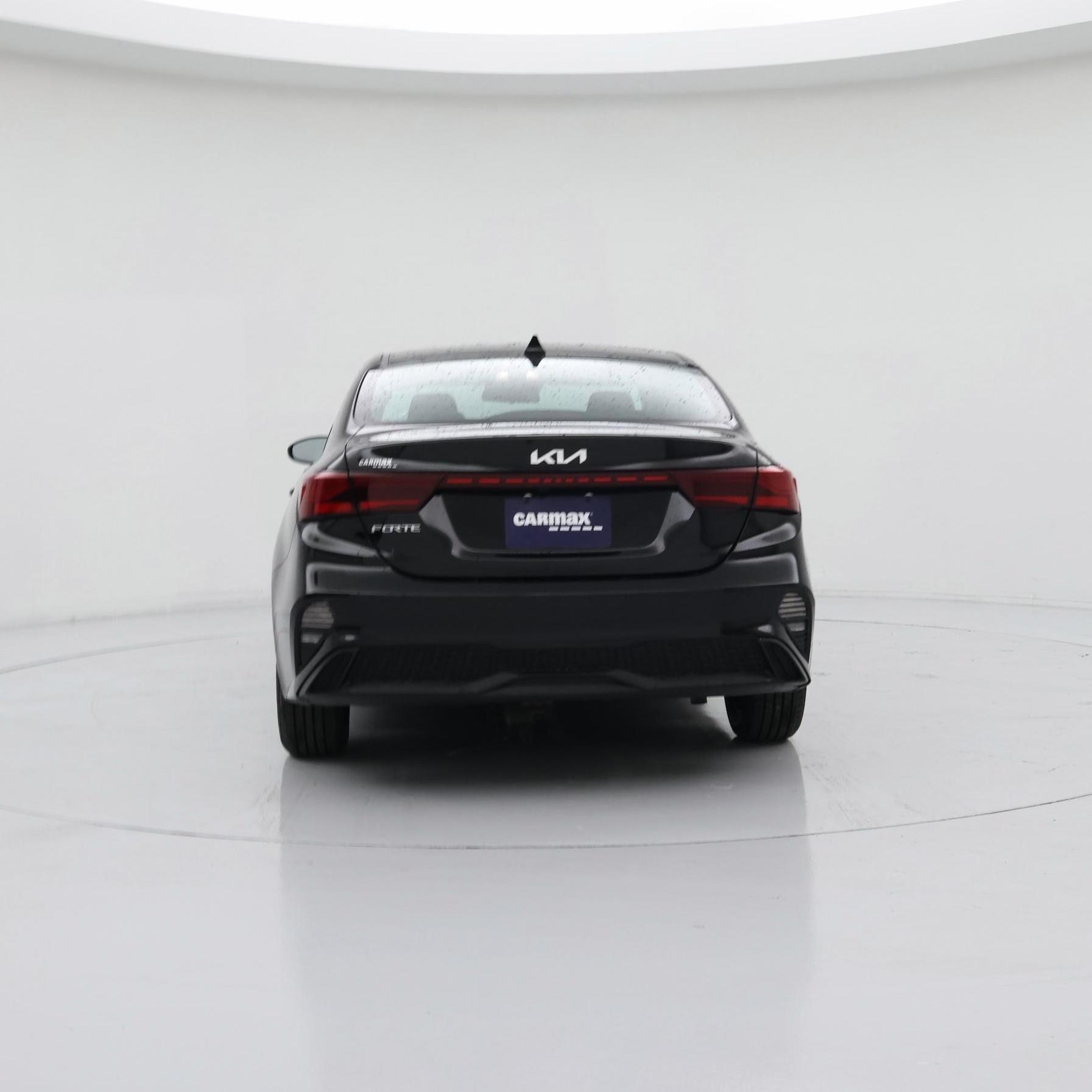 Thumbnail: 2023 Kia Forte - 6