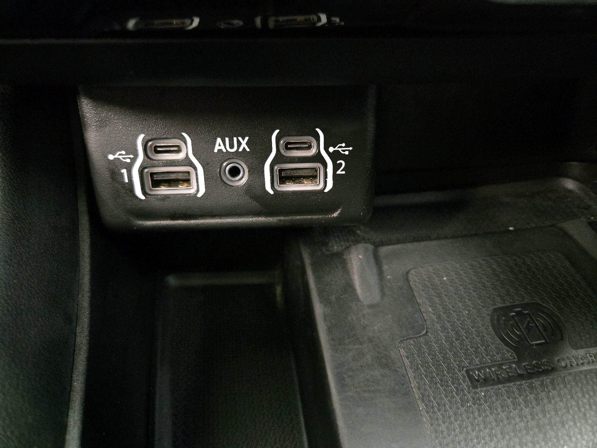 Thumbnail: 2023 Dodge Durango - 19