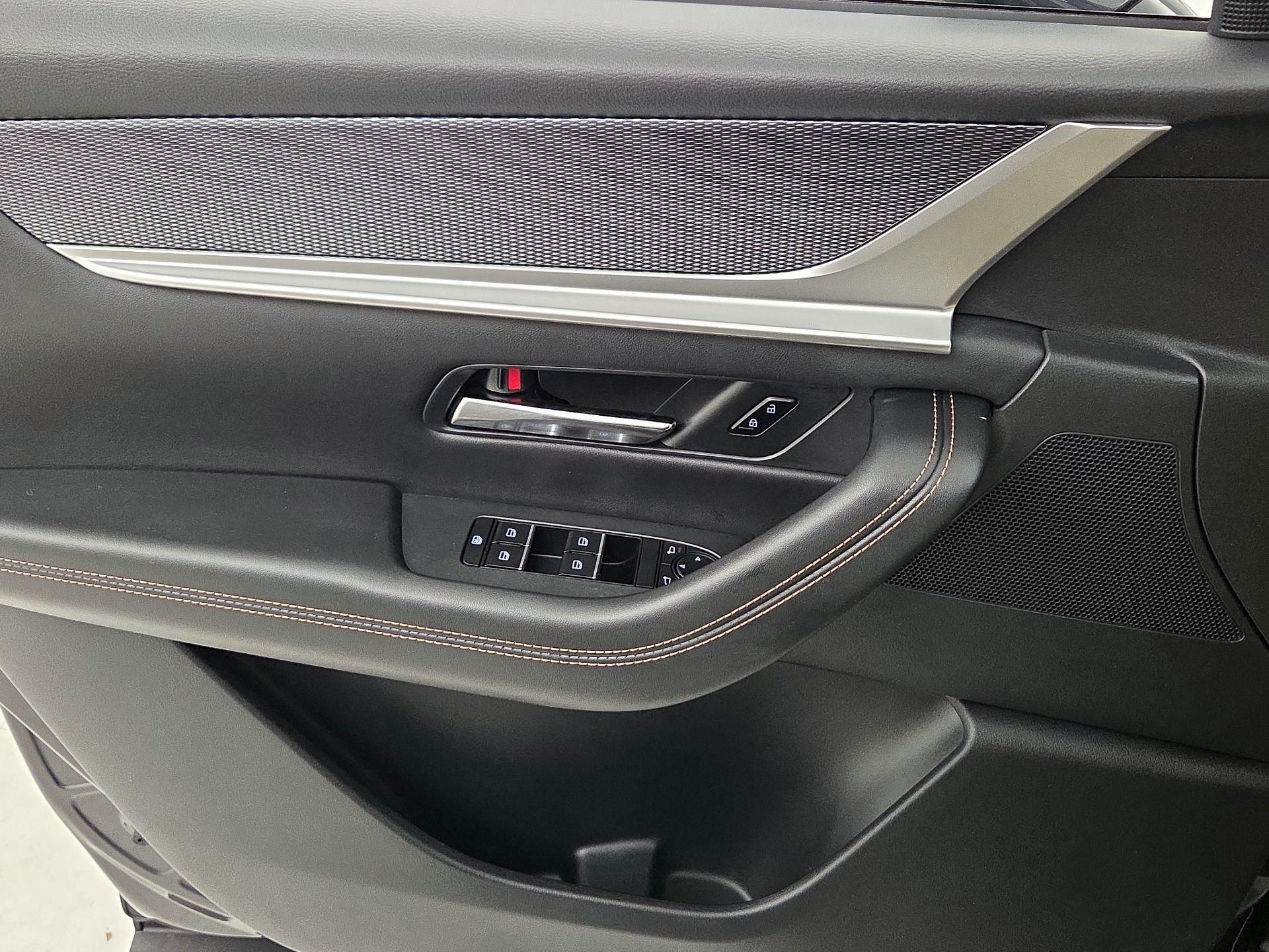 Thumbnail: 2024 Mazda CX-90 - 12