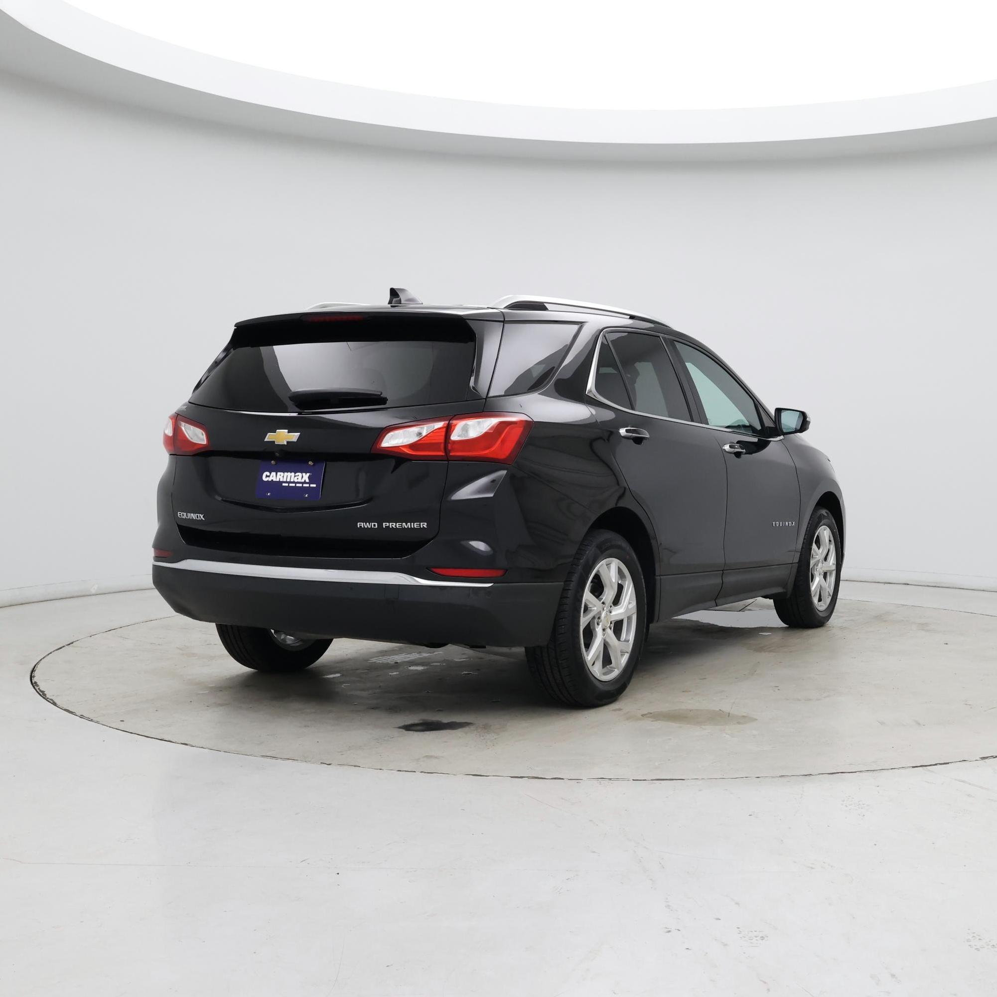 Thumbnail: 2021 Chevrolet Equinox - 8