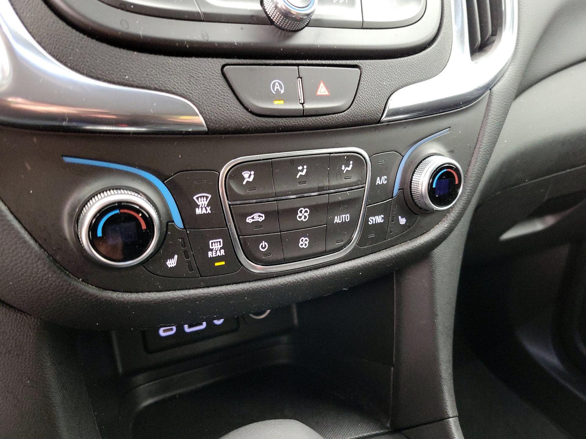 Thumbnail: 2024 Chevrolet Equinox - 16