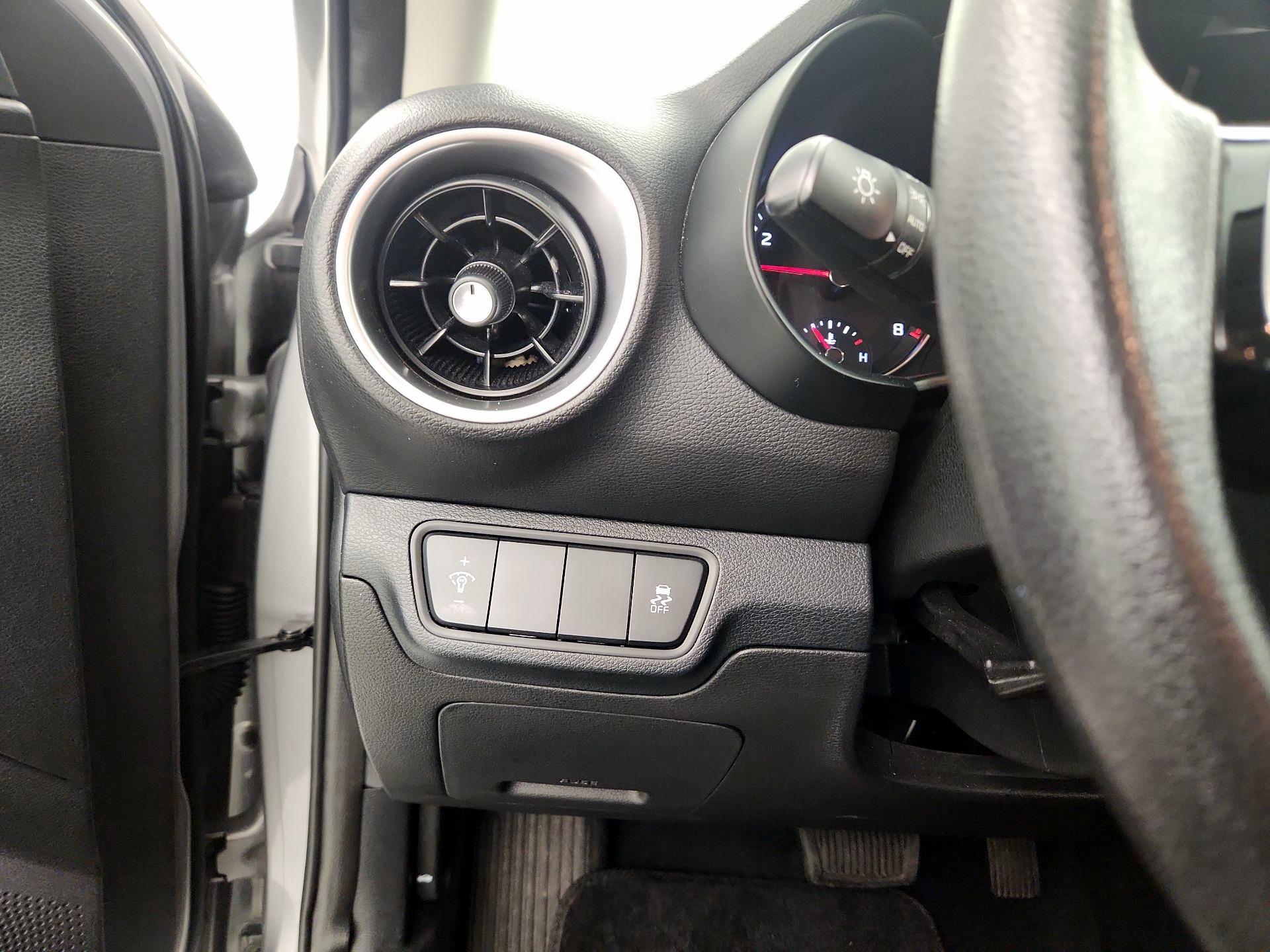 Thumbnail: 2024 Kia Forte - 13