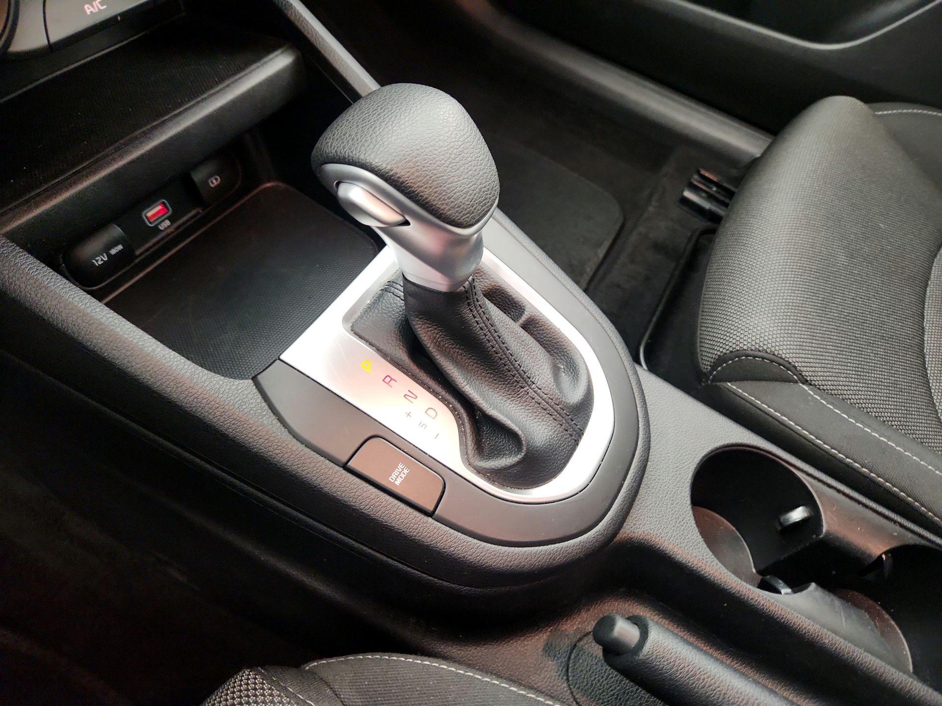 Thumbnail: 2024 Kia Forte - 17