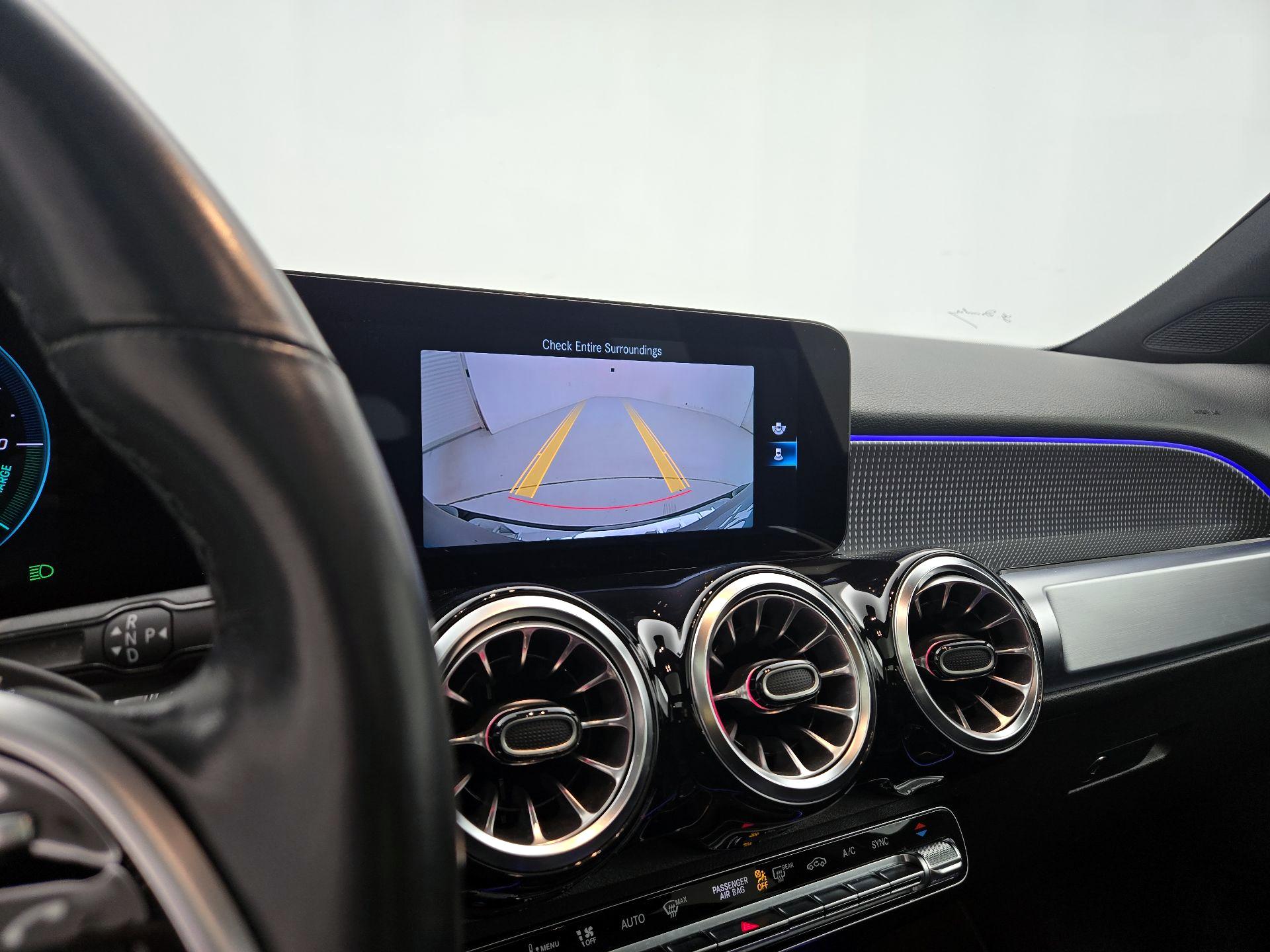 Thumbnail: 2022 Mercedes-Benz GLB - 14