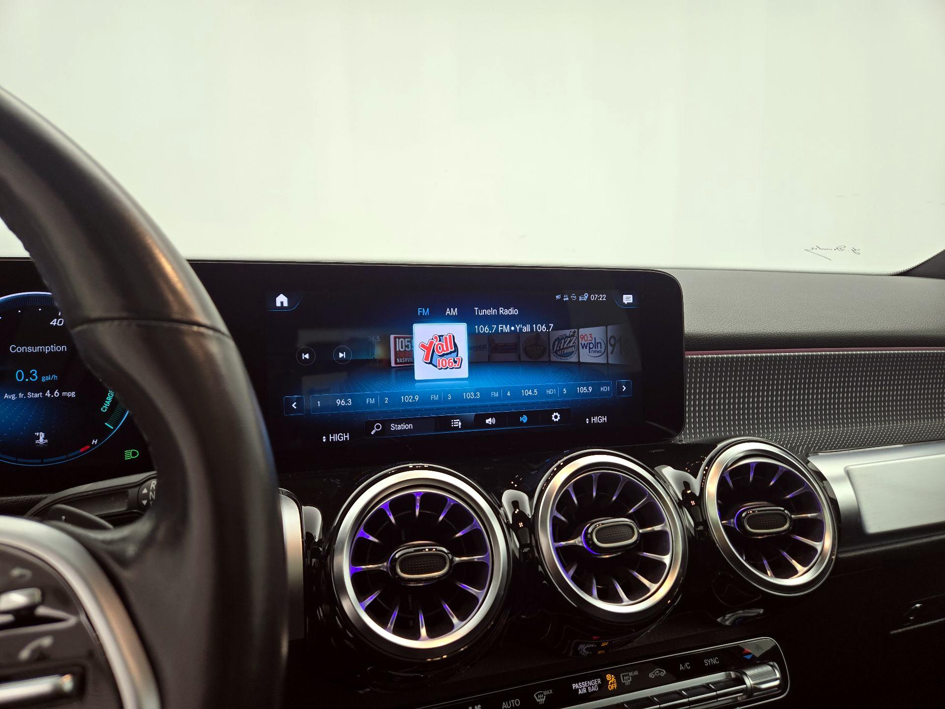 Thumbnail: 2022 Mercedes-Benz GLB - 15