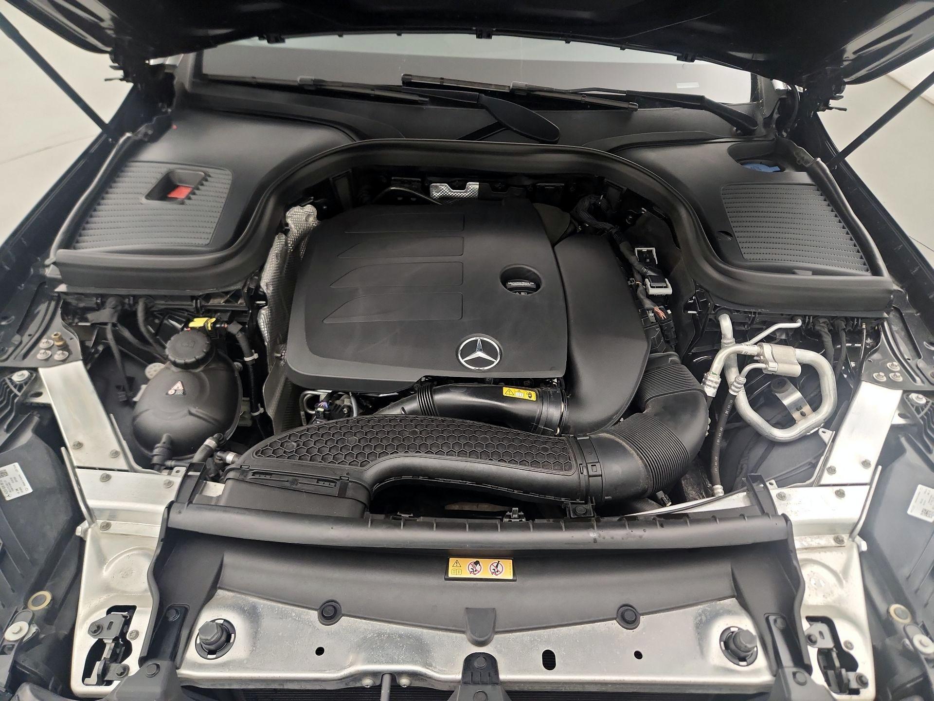 Thumbnail: 2022 Mercedes-Benz GLC - 20