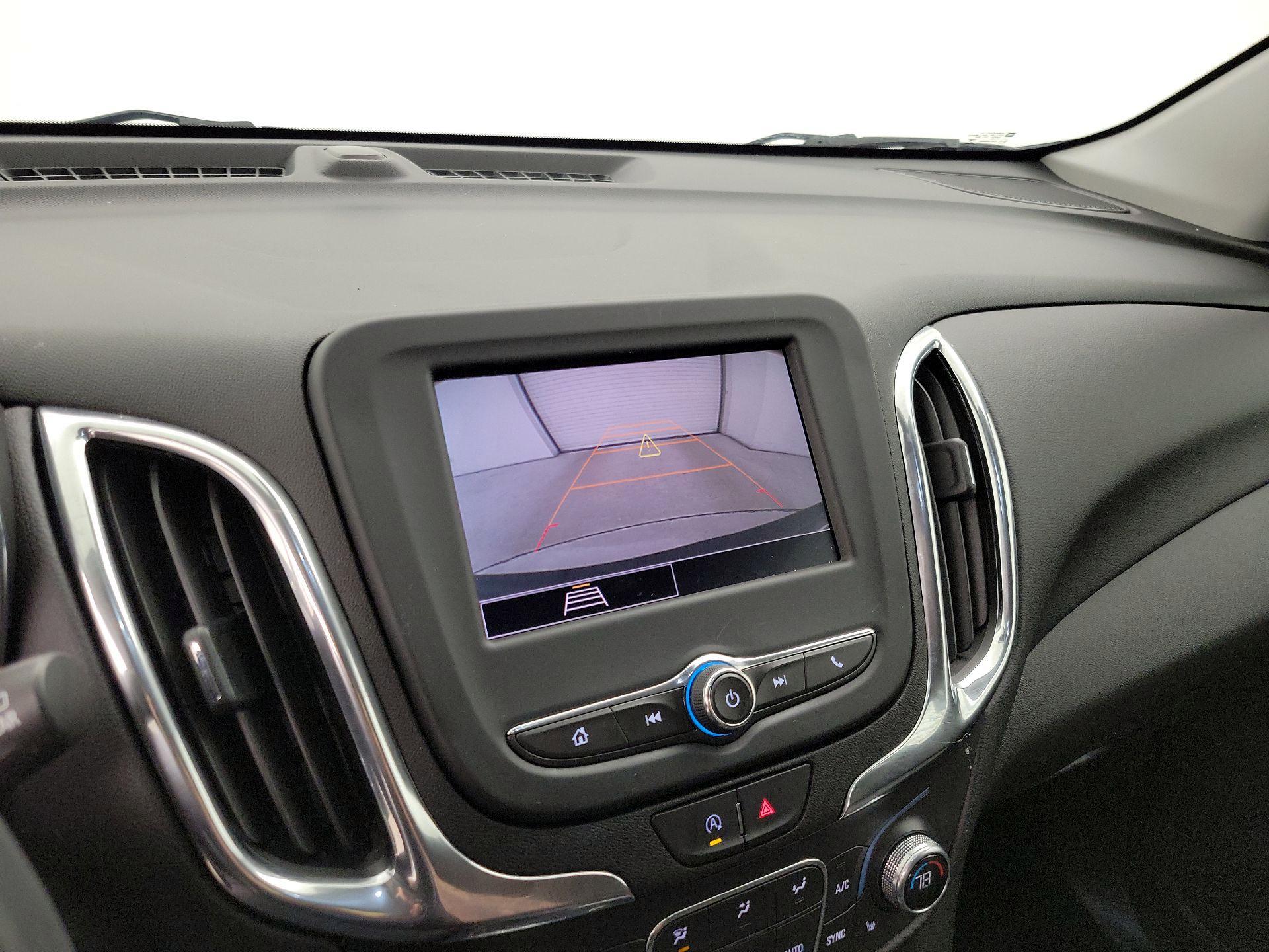 Thumbnail: 2022 Chevrolet Equinox - 14