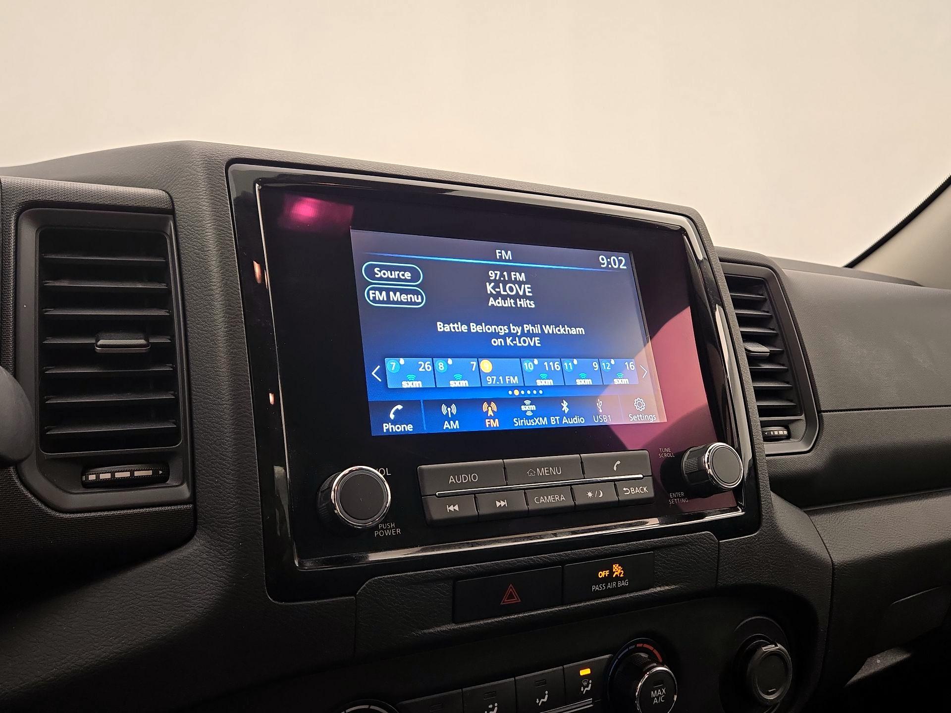 Thumbnail: 2022 Nissan Frontier - 15