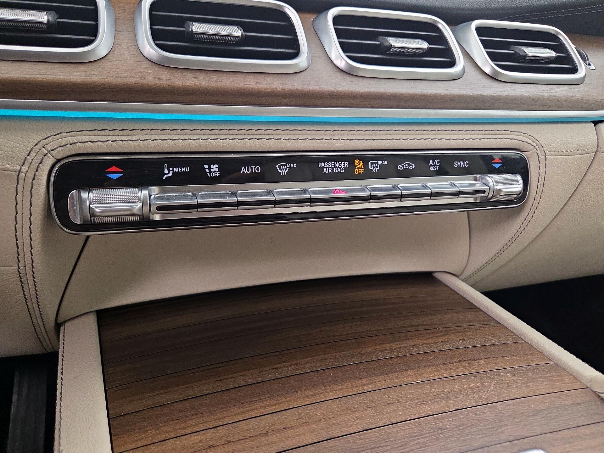 Thumbnail: 2023 Mercedes-Benz GLE - 17