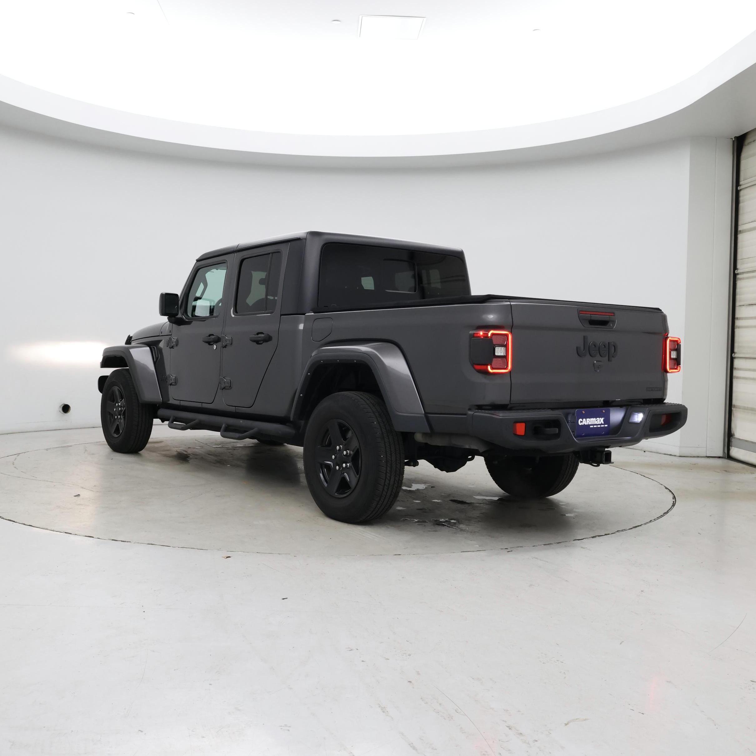 Thumbnail: 2021 Jeep Gladiator - 2