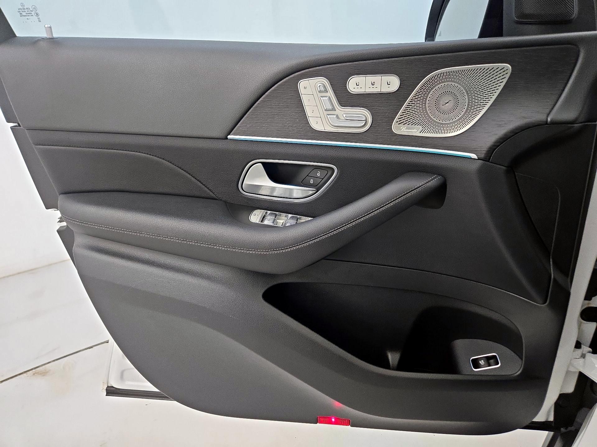 Thumbnail: 2022 Mercedes-Benz GLE - 12