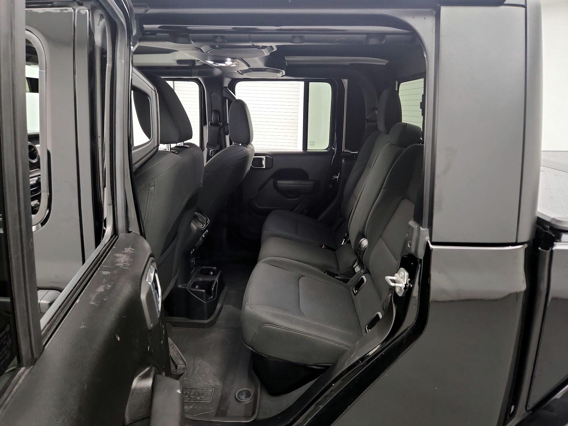 Thumbnail: 2022 Jeep Gladiator - 18