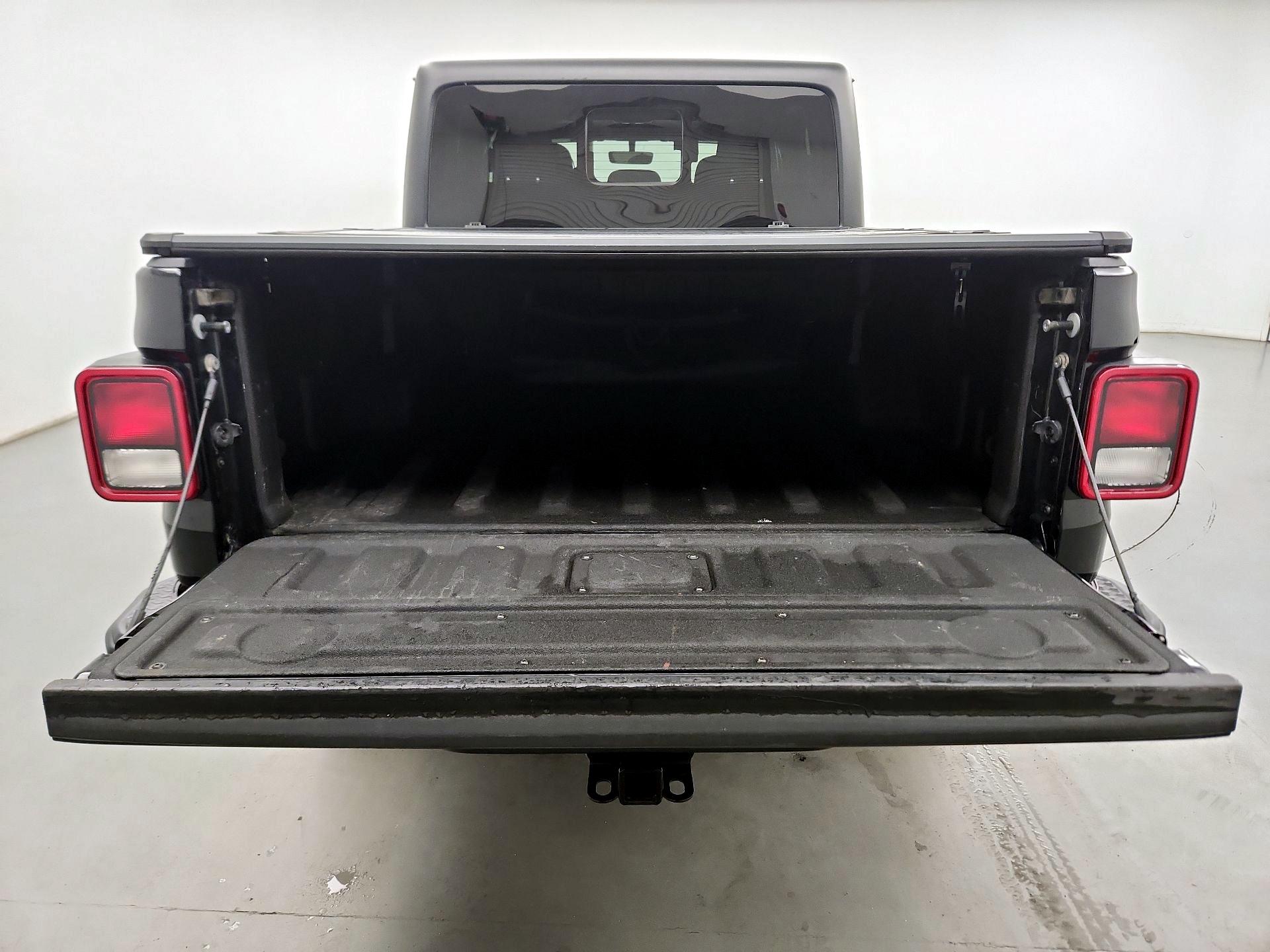 Thumbnail: 2022 Jeep Gladiator - 19