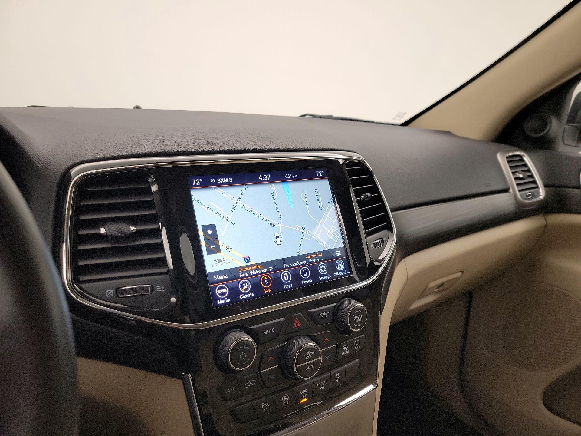 Thumbnail: 2022 Jeep Grand Cherokee - 14