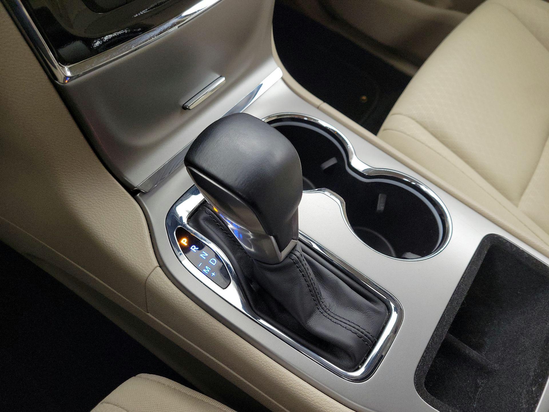 Thumbnail: 2022 Jeep Grand Cherokee - 18