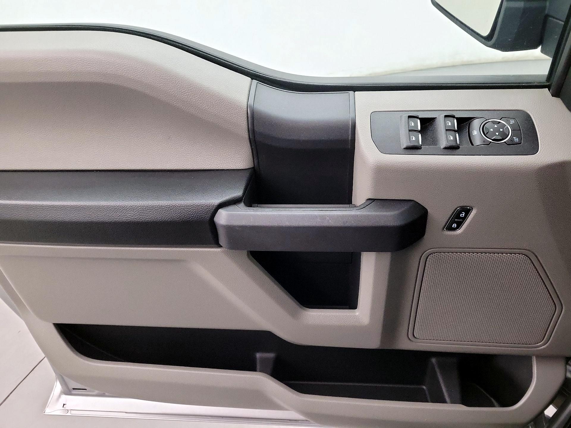 Thumbnail: 2020 Ford F-150 - 10