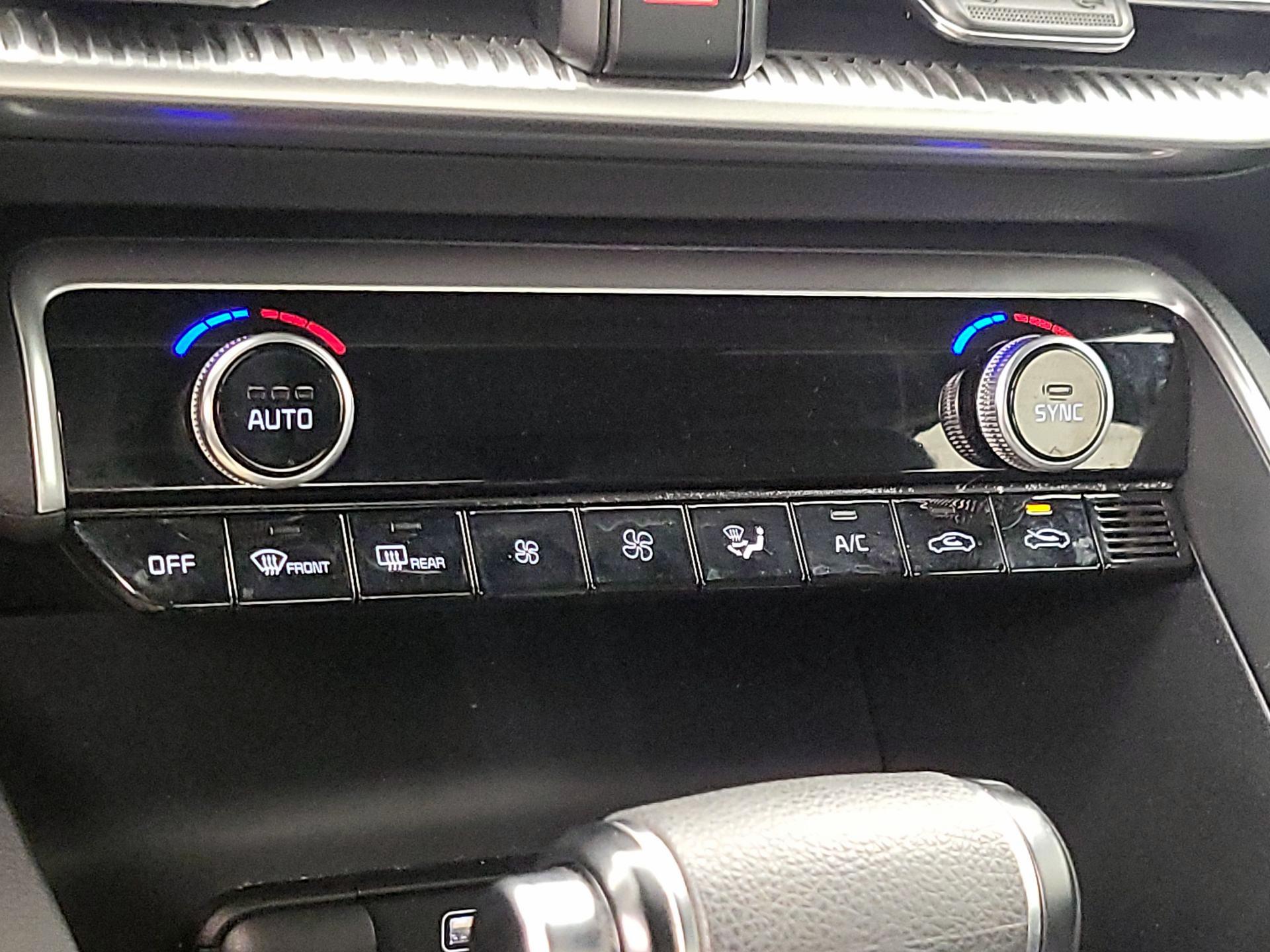 Thumbnail: 2022 Kia K5 - 17