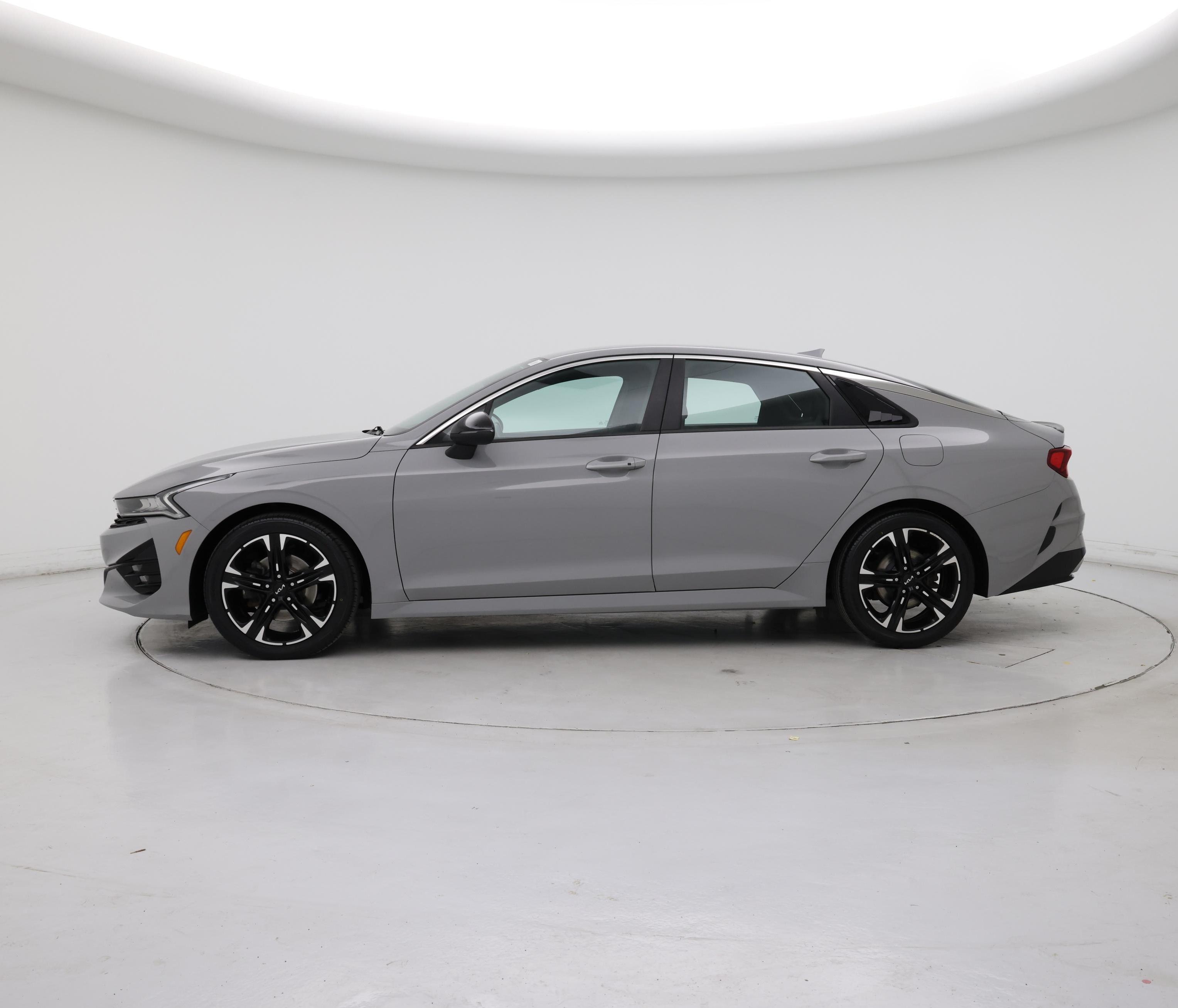 Thumbnail: 2022 Kia K5 - 3