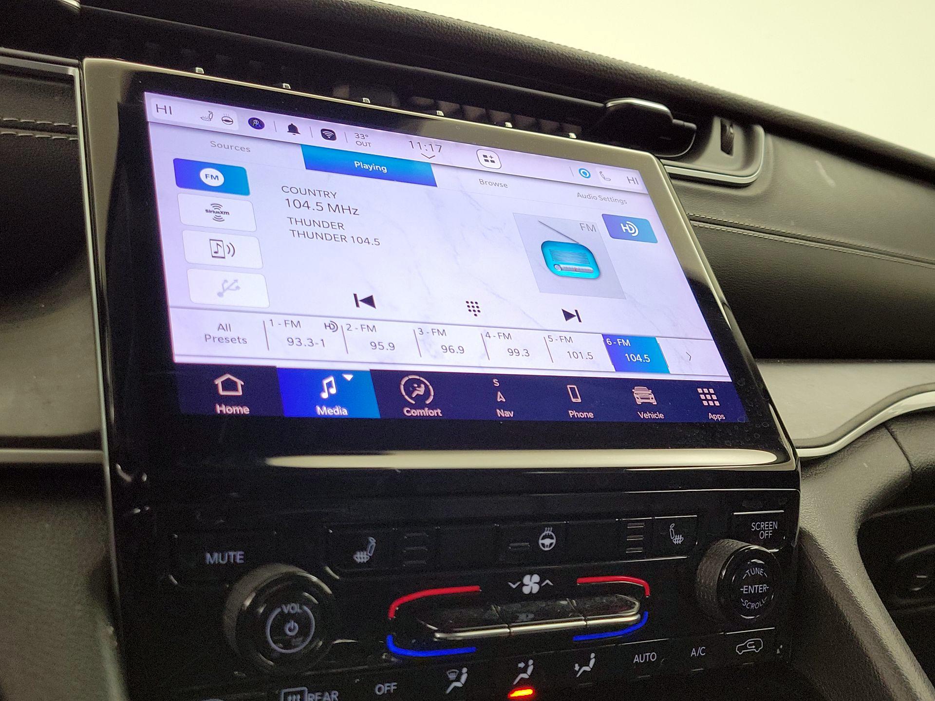 Thumbnail: 2022 Jeep Grand Cherokee L - 16