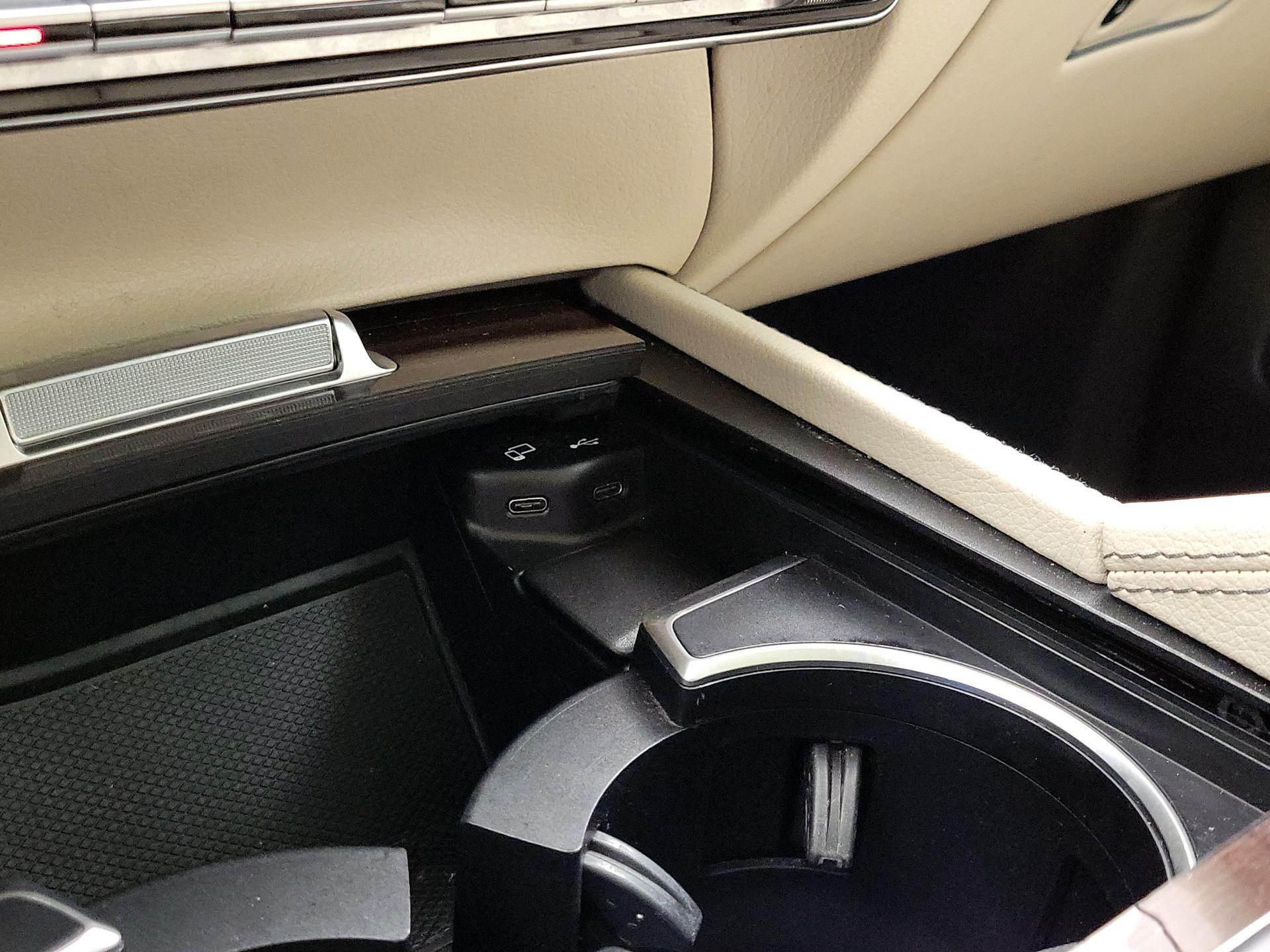 Thumbnail: 2022 Mercedes-Benz GLE - 19