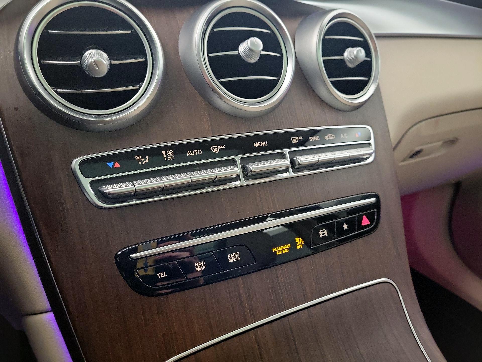 Thumbnail: 2022 Mercedes-Benz GLC - 14