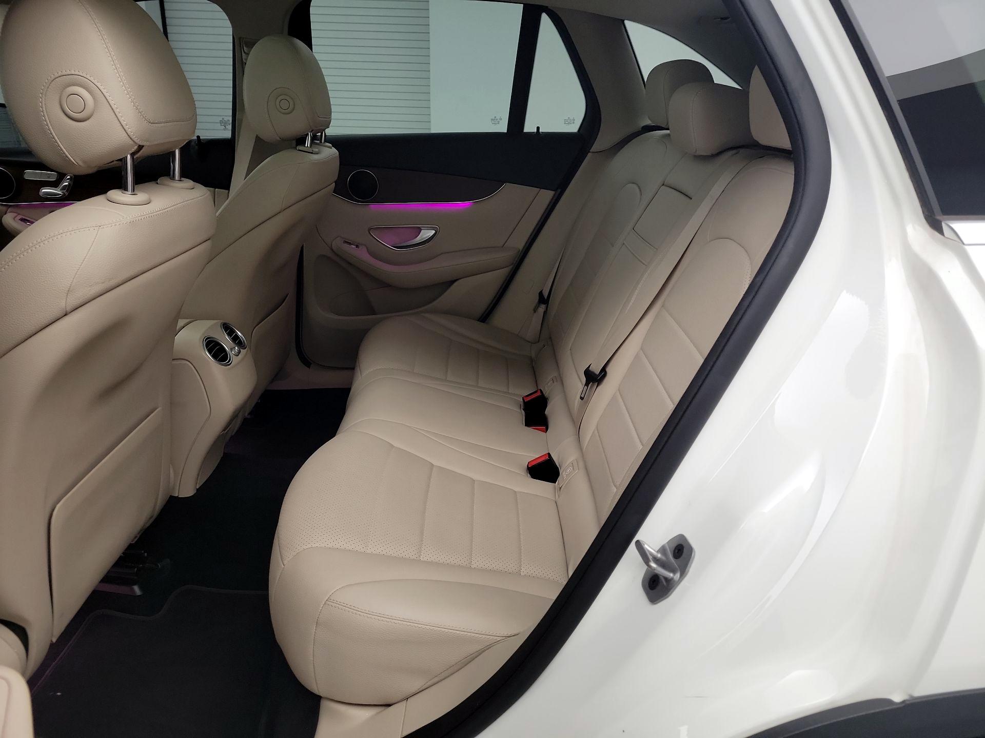 Thumbnail: 2022 Mercedes-Benz GLC - 18