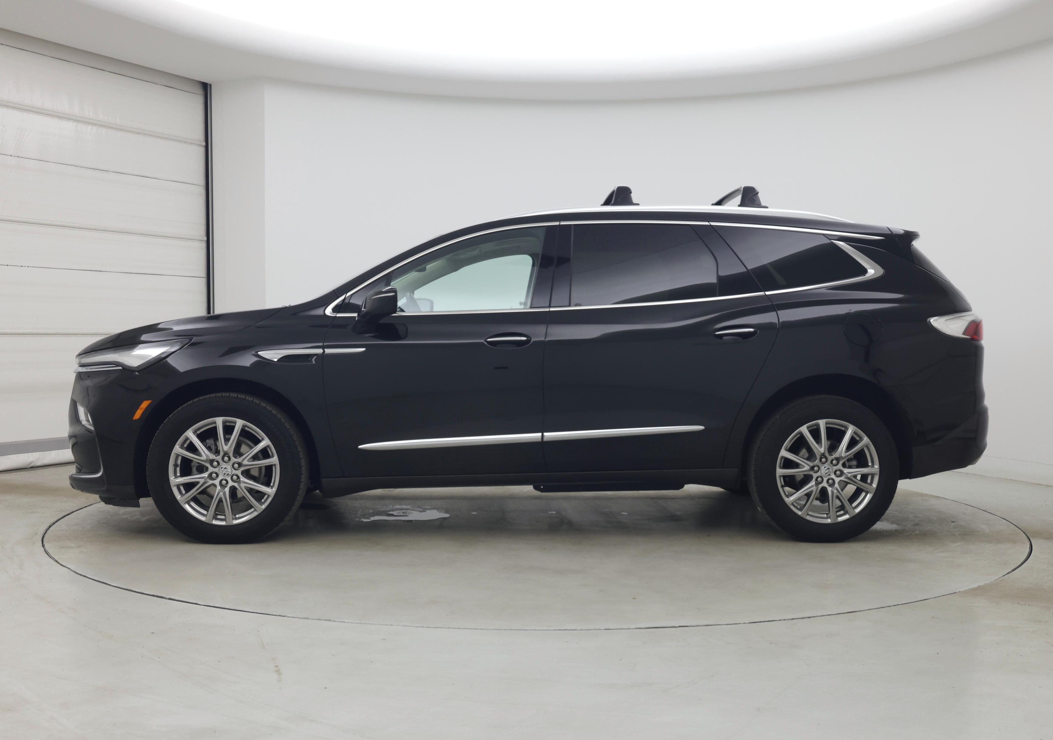 Thumbnail: 2023 Buick Enclave - 3