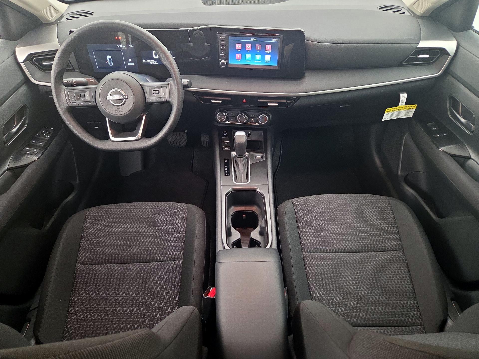 Thumbnail: 2025 Nissan Kicks - 9