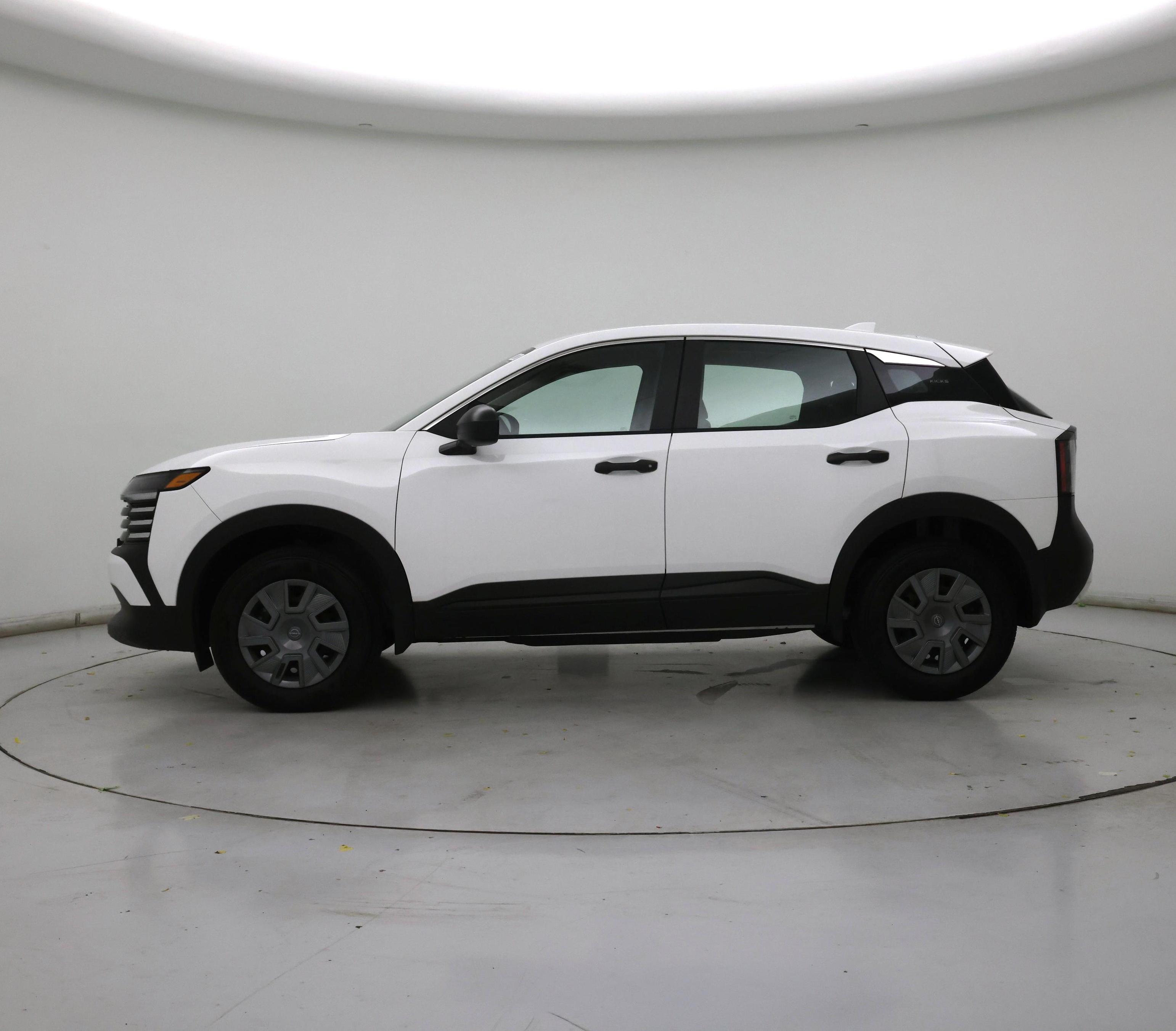 Thumbnail: 2025 Nissan Kicks - 3