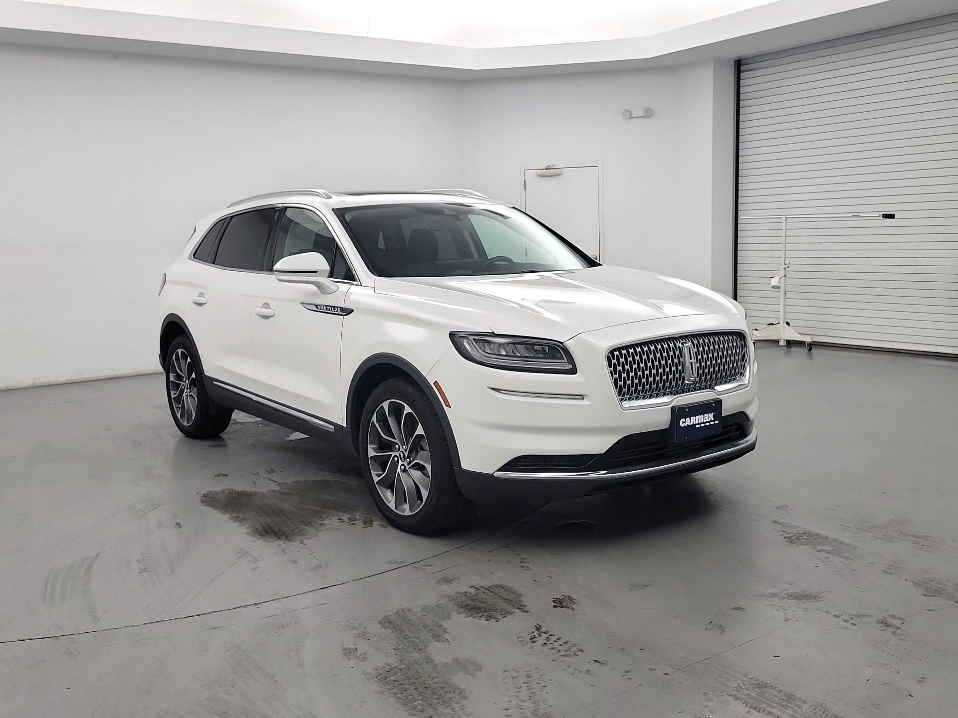 Thumbnail: 2023 Lincoln Nautilus - 1