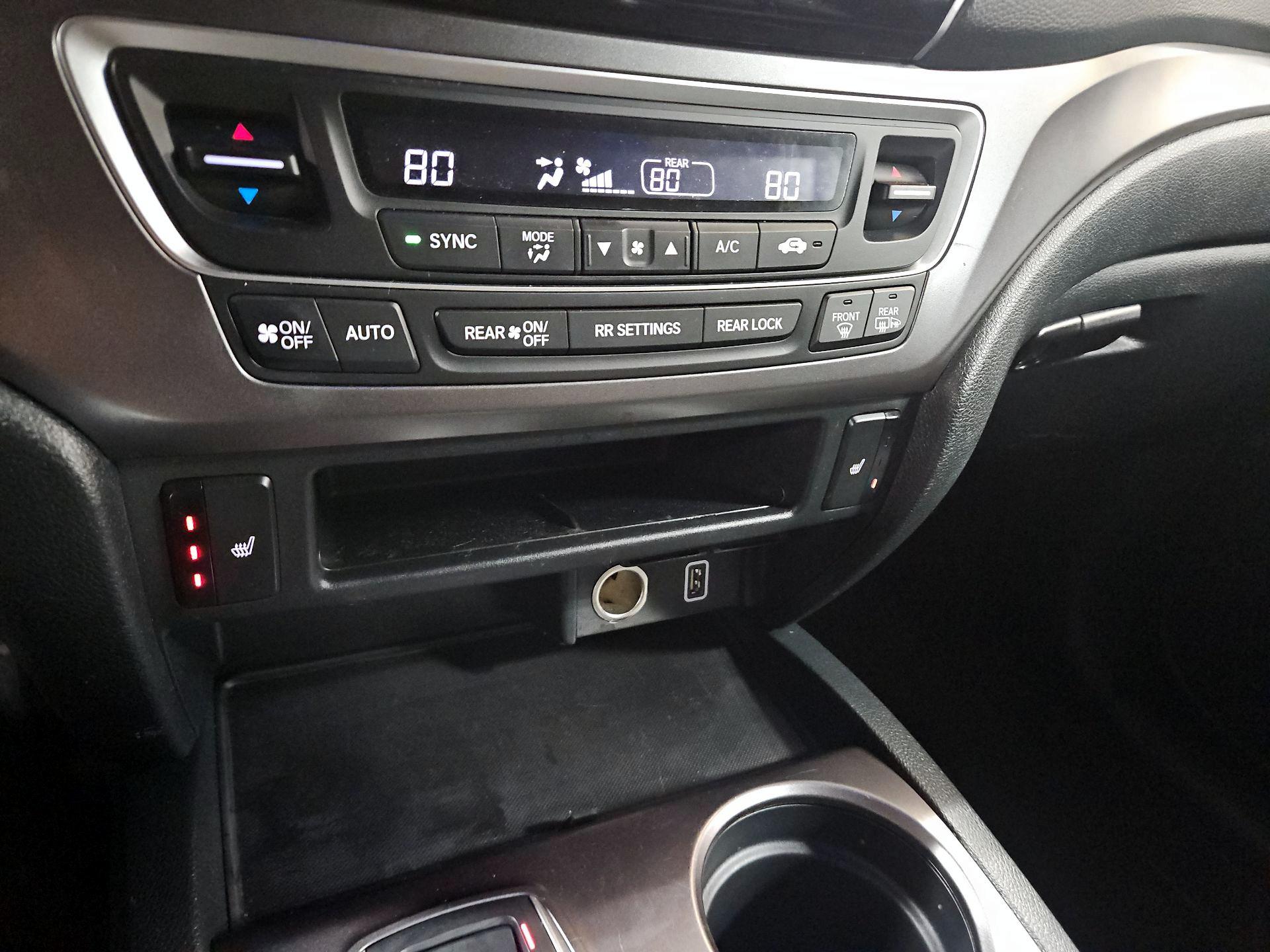 Thumbnail: 2022 Honda Pilot - 16