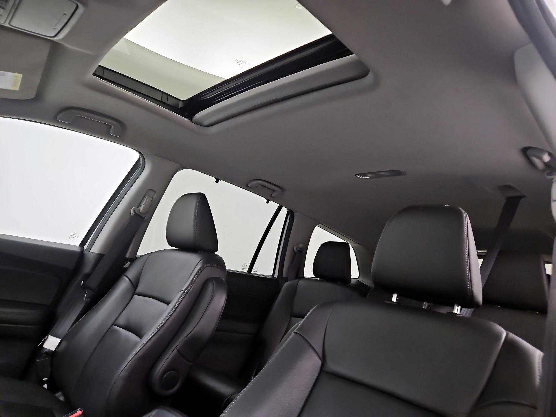 Thumbnail: 2022 Honda Pilot - 19