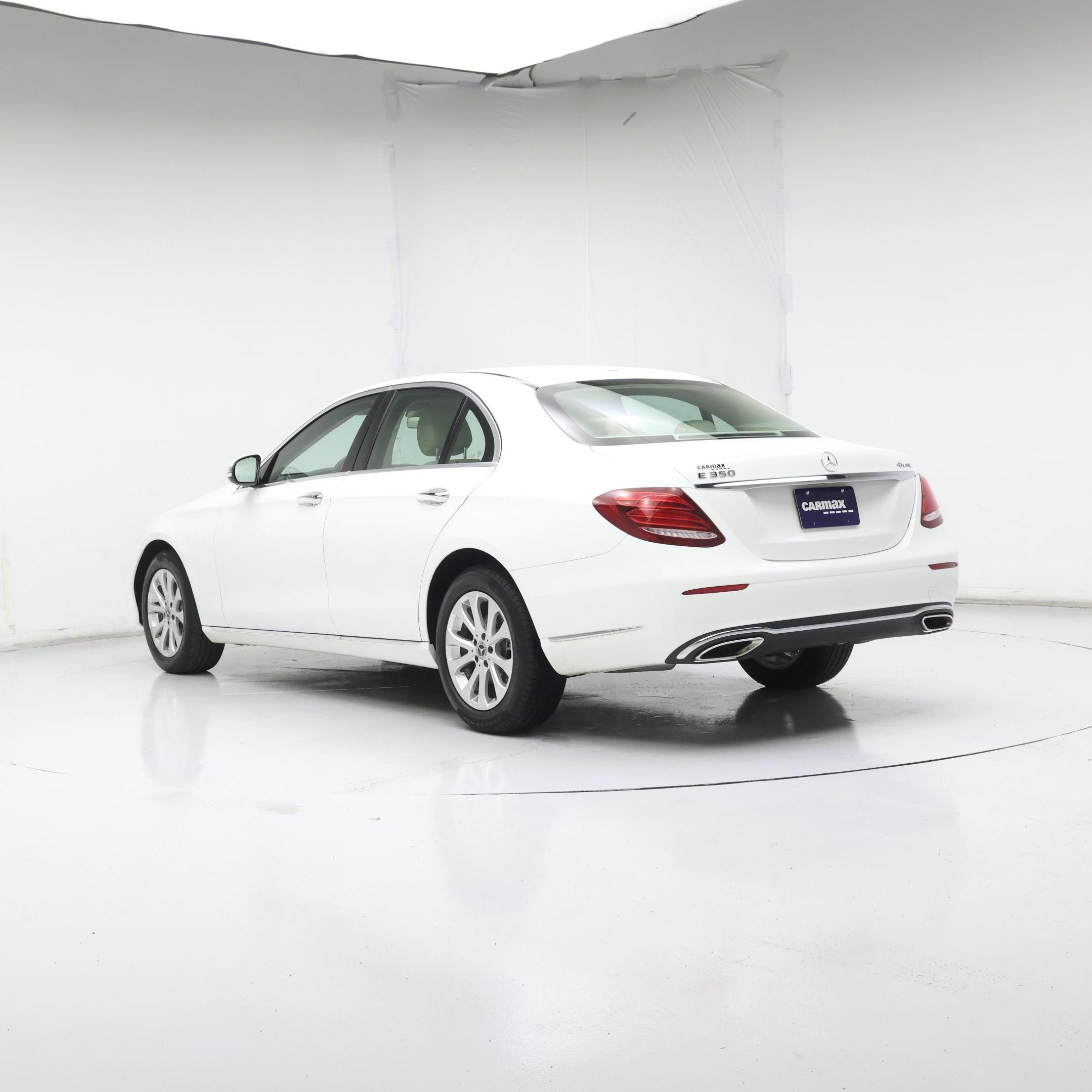 Thumbnail: 2020 Mercedes-Benz E-Class - 2