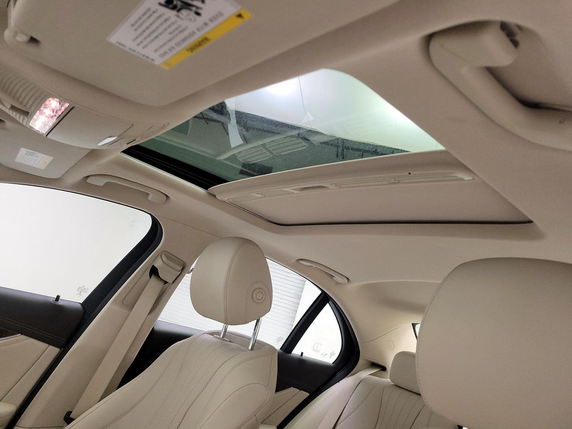 Thumbnail: 2020 Mercedes-Benz E-Class - 20