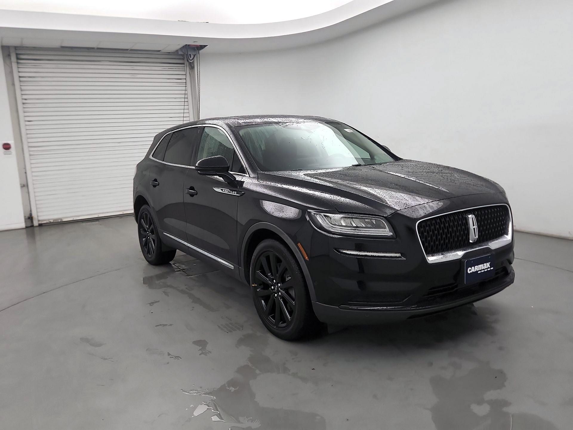 Thumbnail: 2023 Lincoln Nautilus - 1