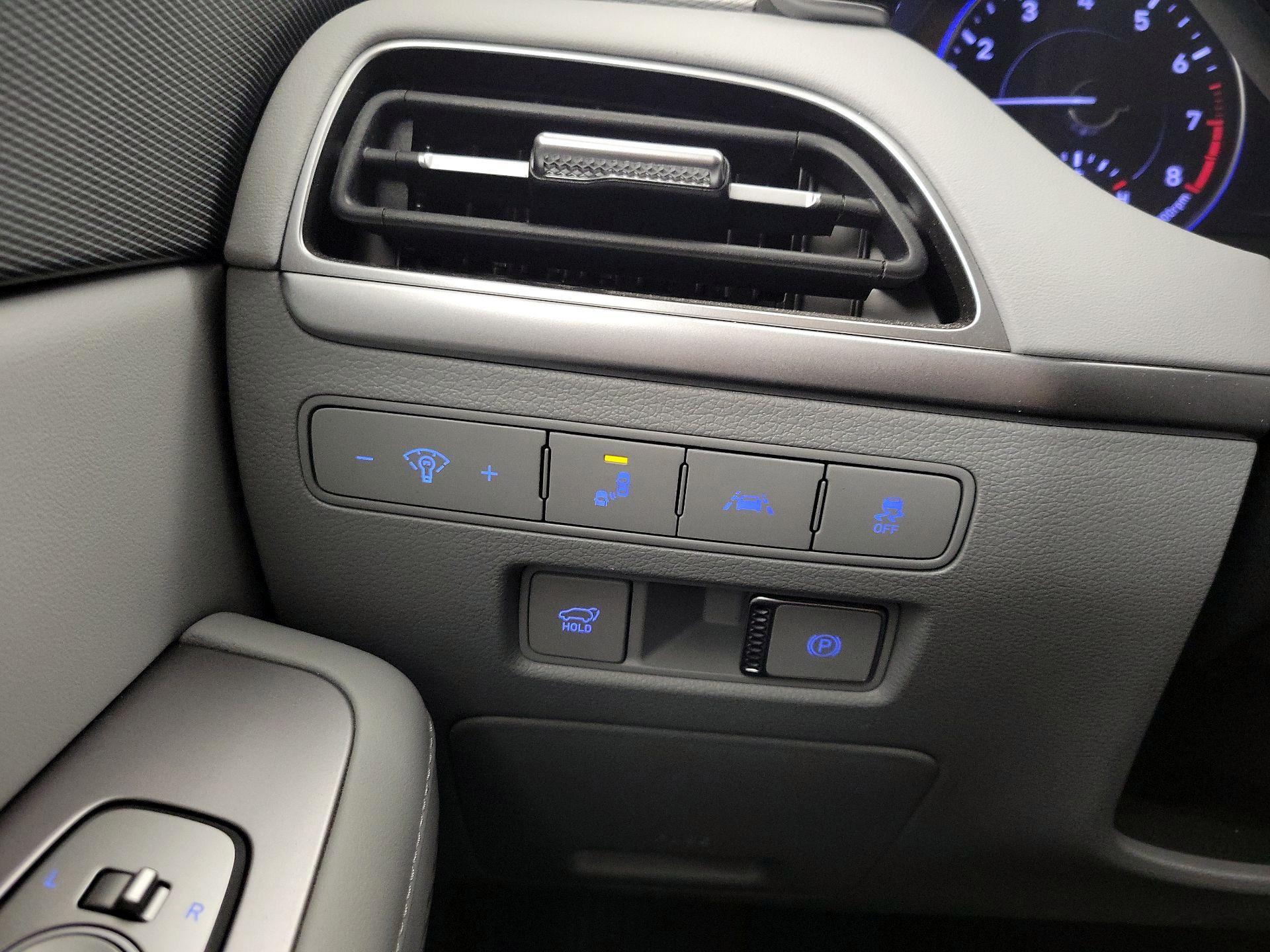 Thumbnail: 2022 Hyundai Palisade - 13